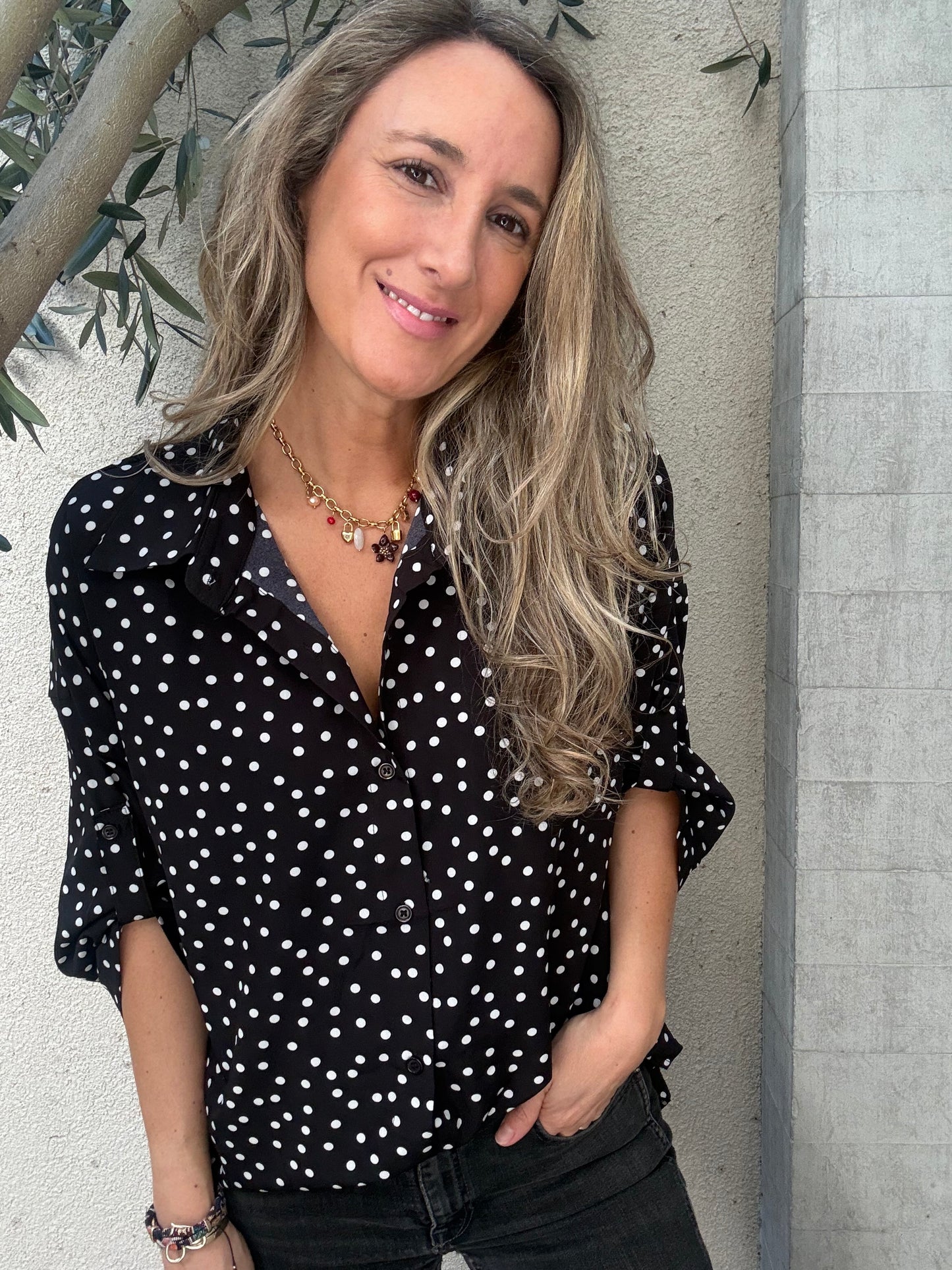 Blusa new lunares negra