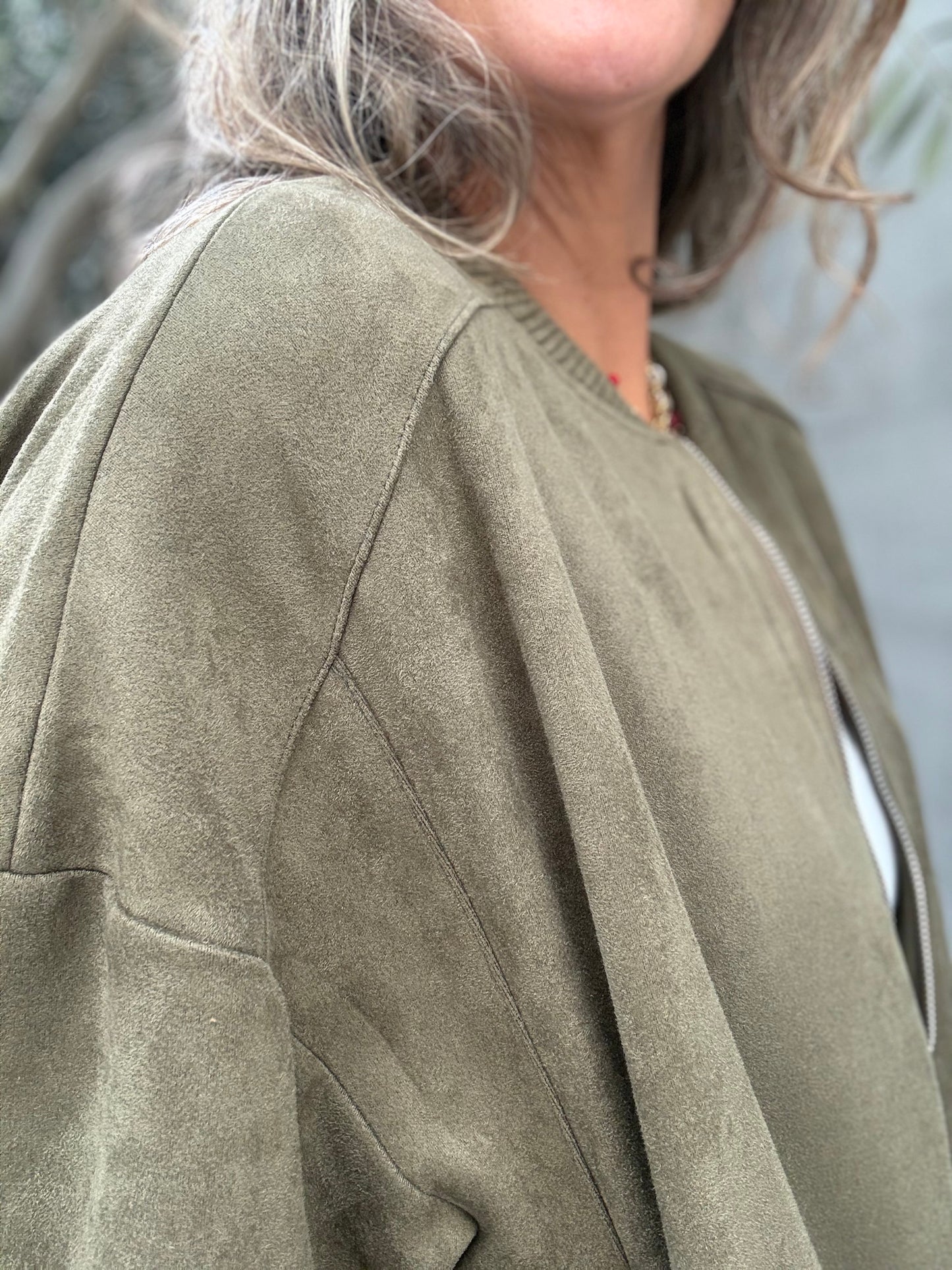 Bomber gamuza verde