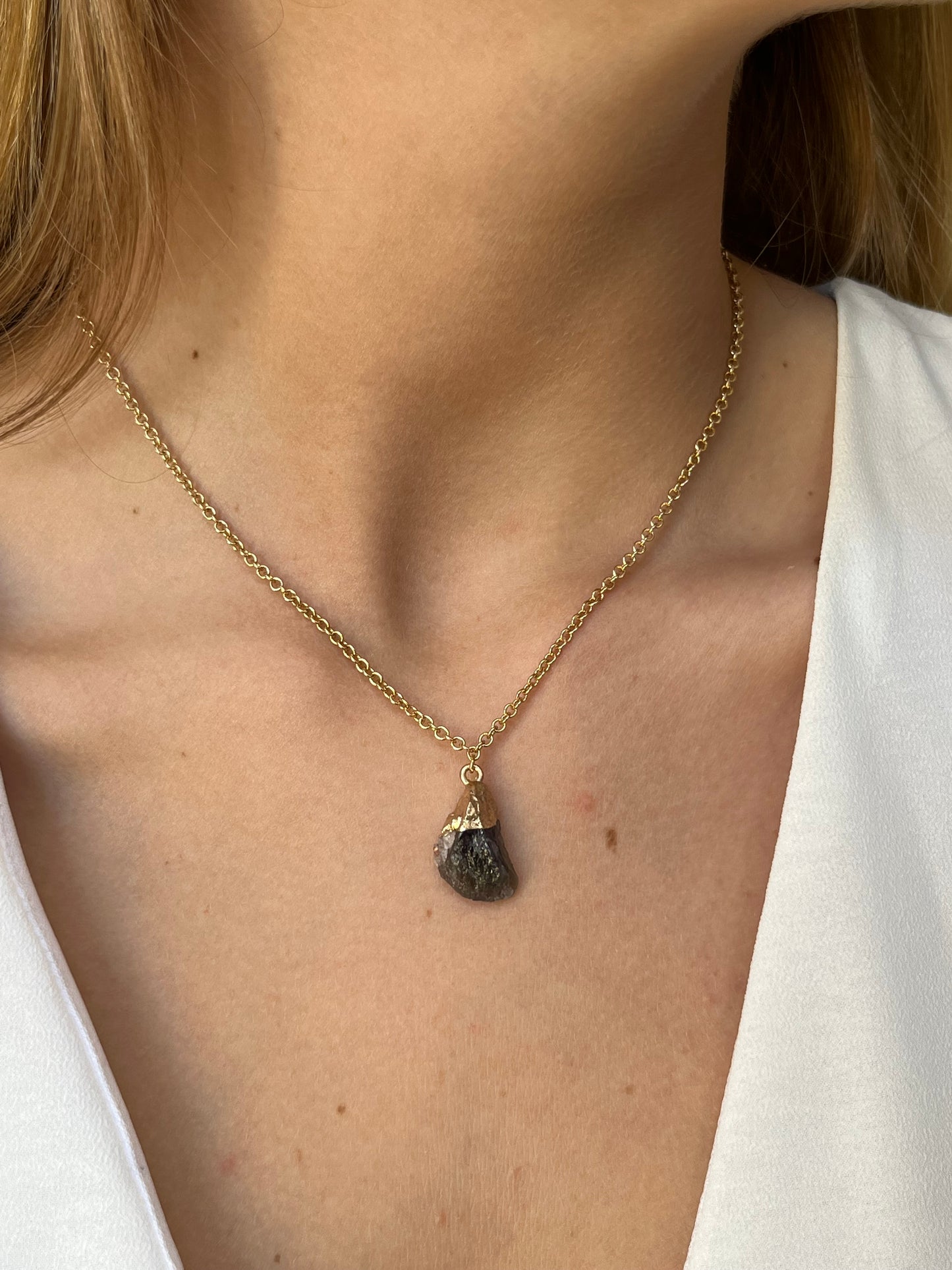 Collar piedra