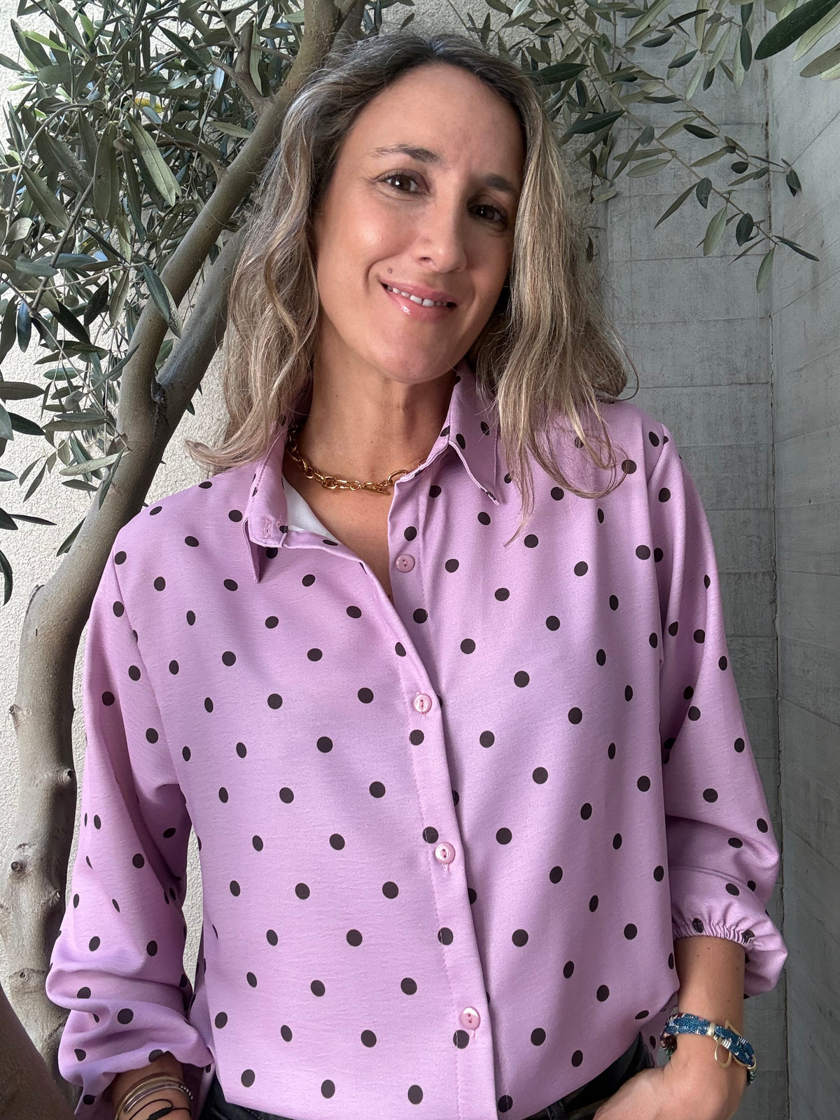 Blusa lunares lila