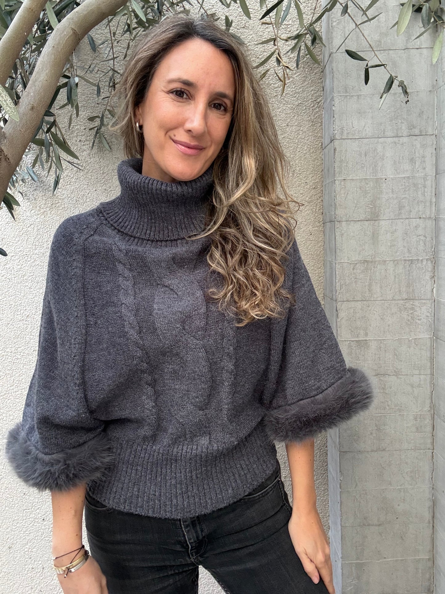 Chaleco/poncho piel