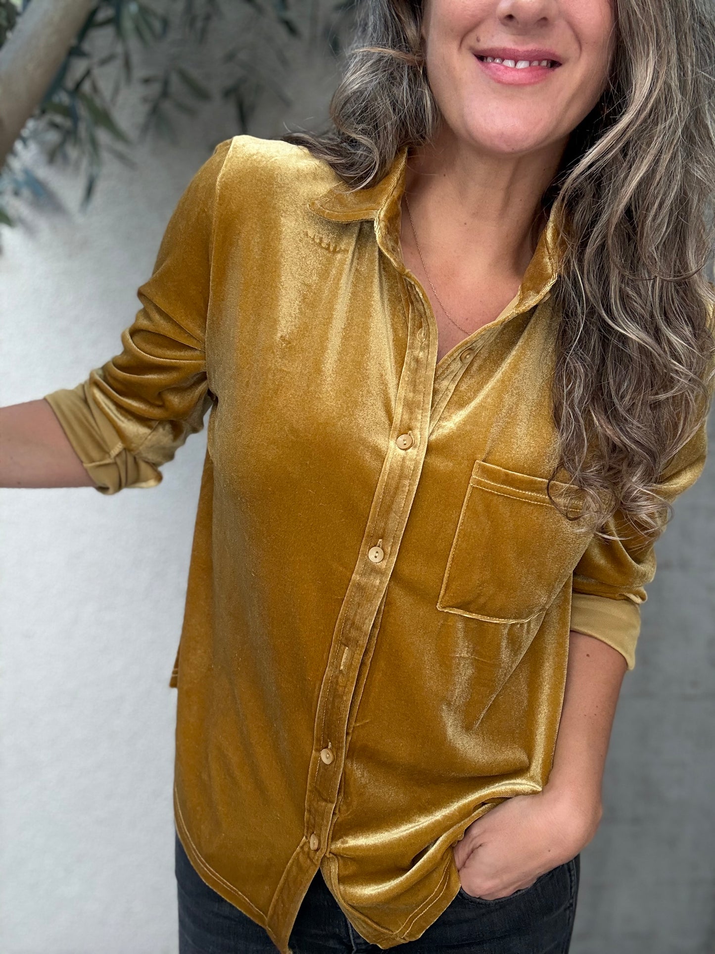 Blusa Terciopelo ocre