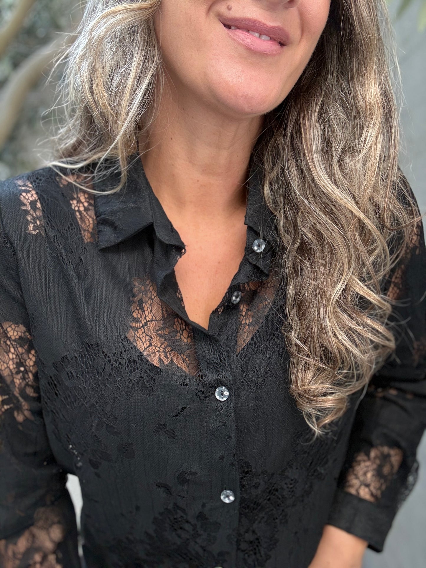Blusa Encaje negra