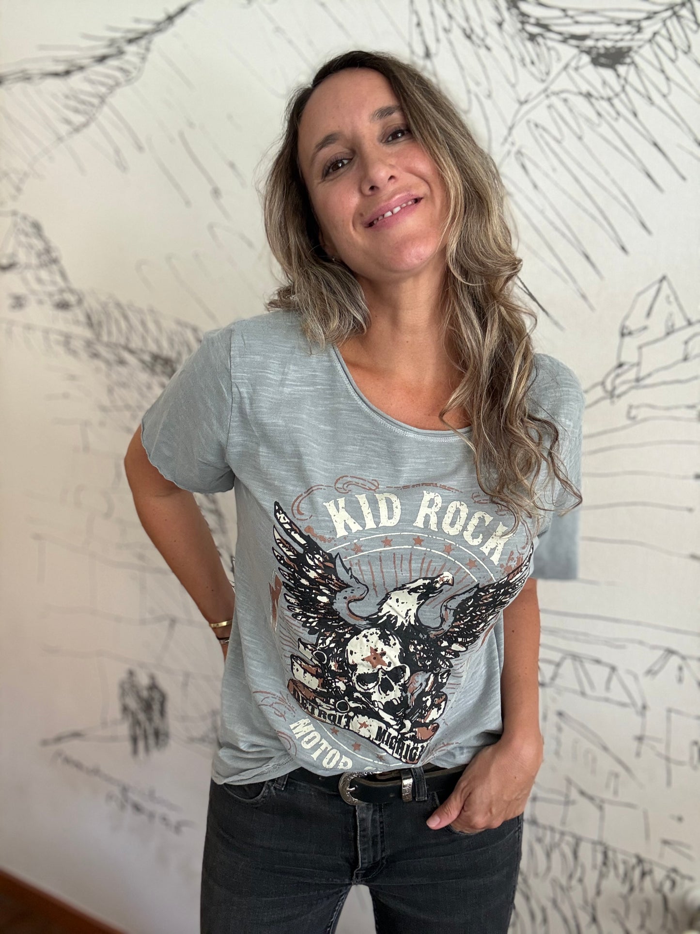 Polera rock gris