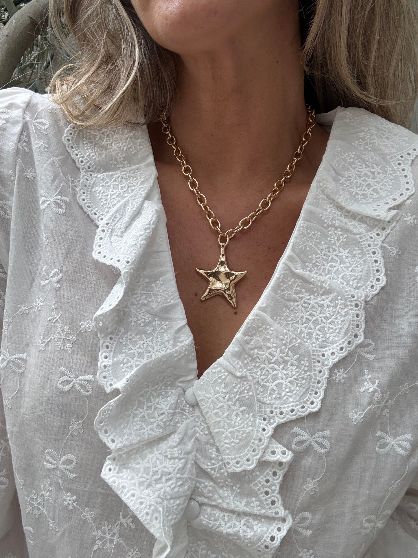Blusa Gallega beige blanca