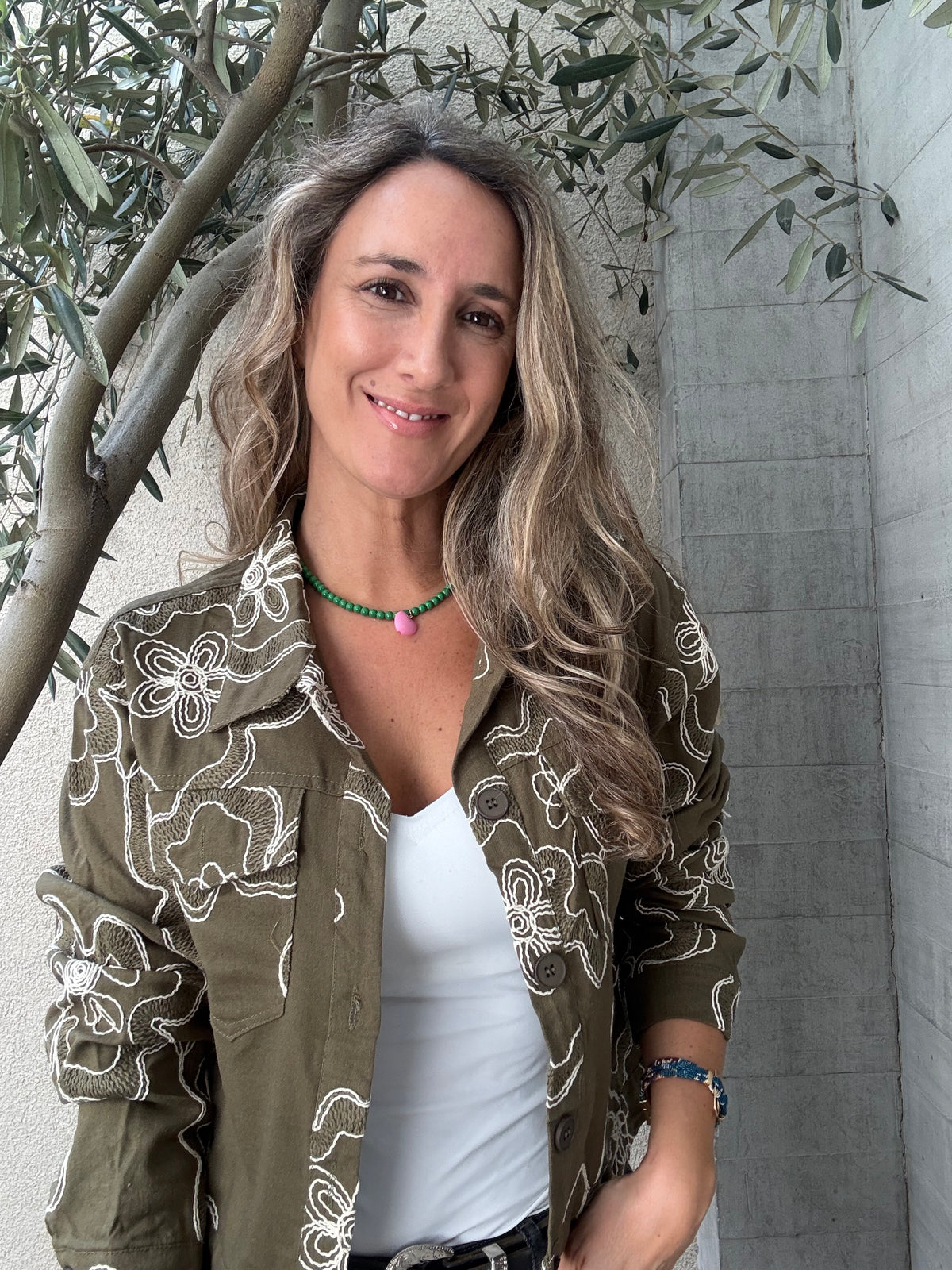 Camisa/chaquetita mallorca bordada verde