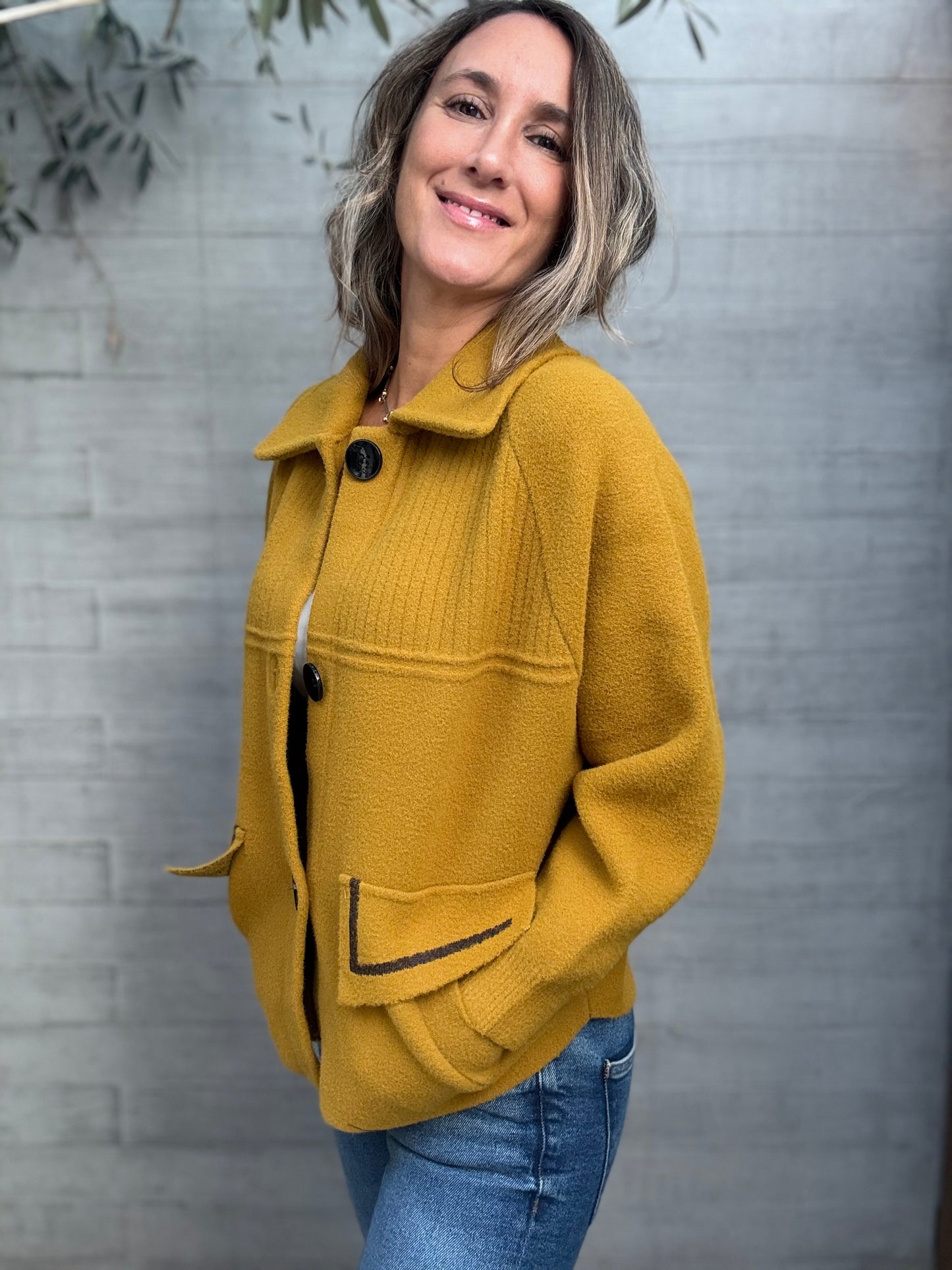 Chaqueta granada mostaza