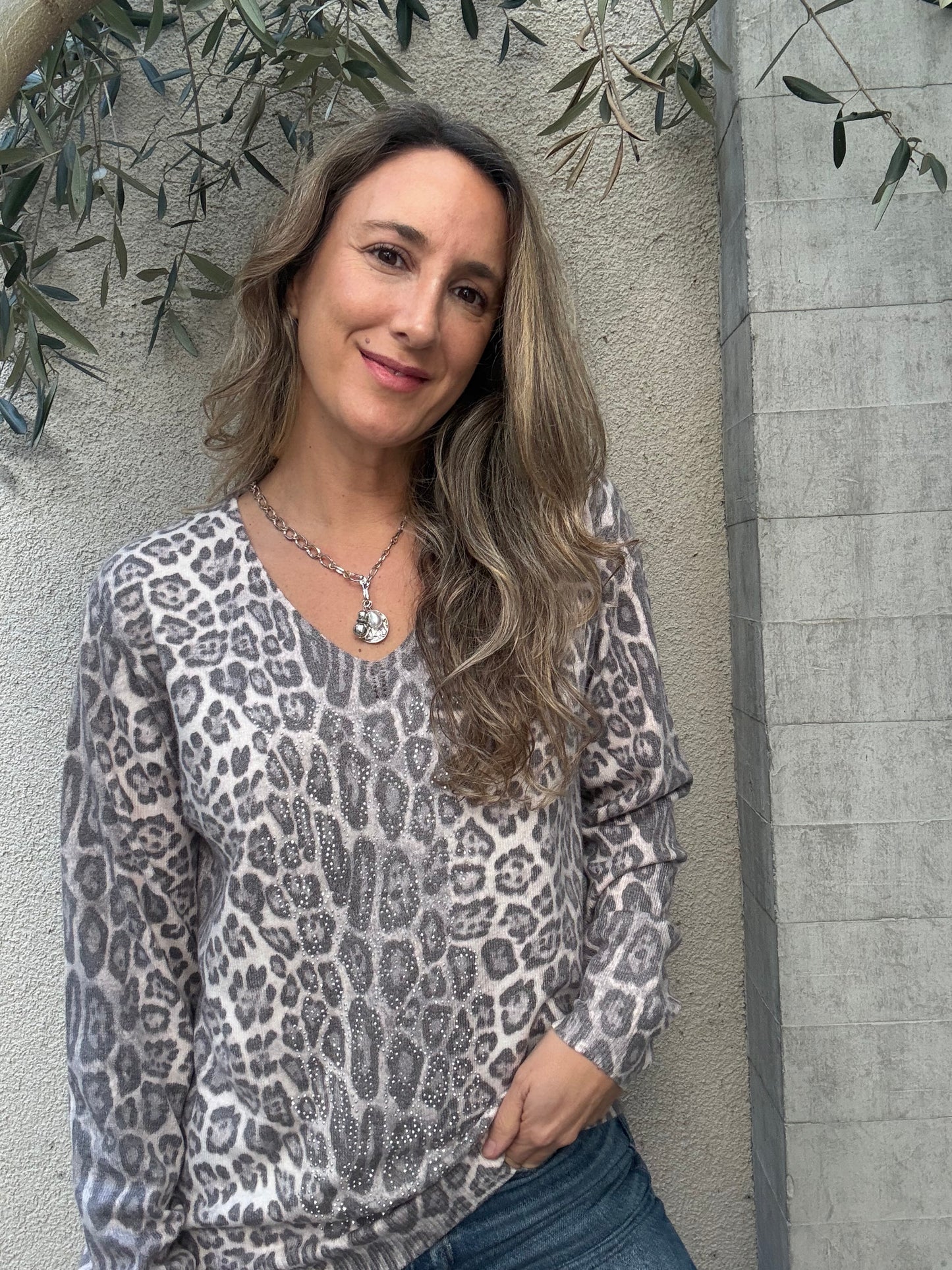 Polera print tachas