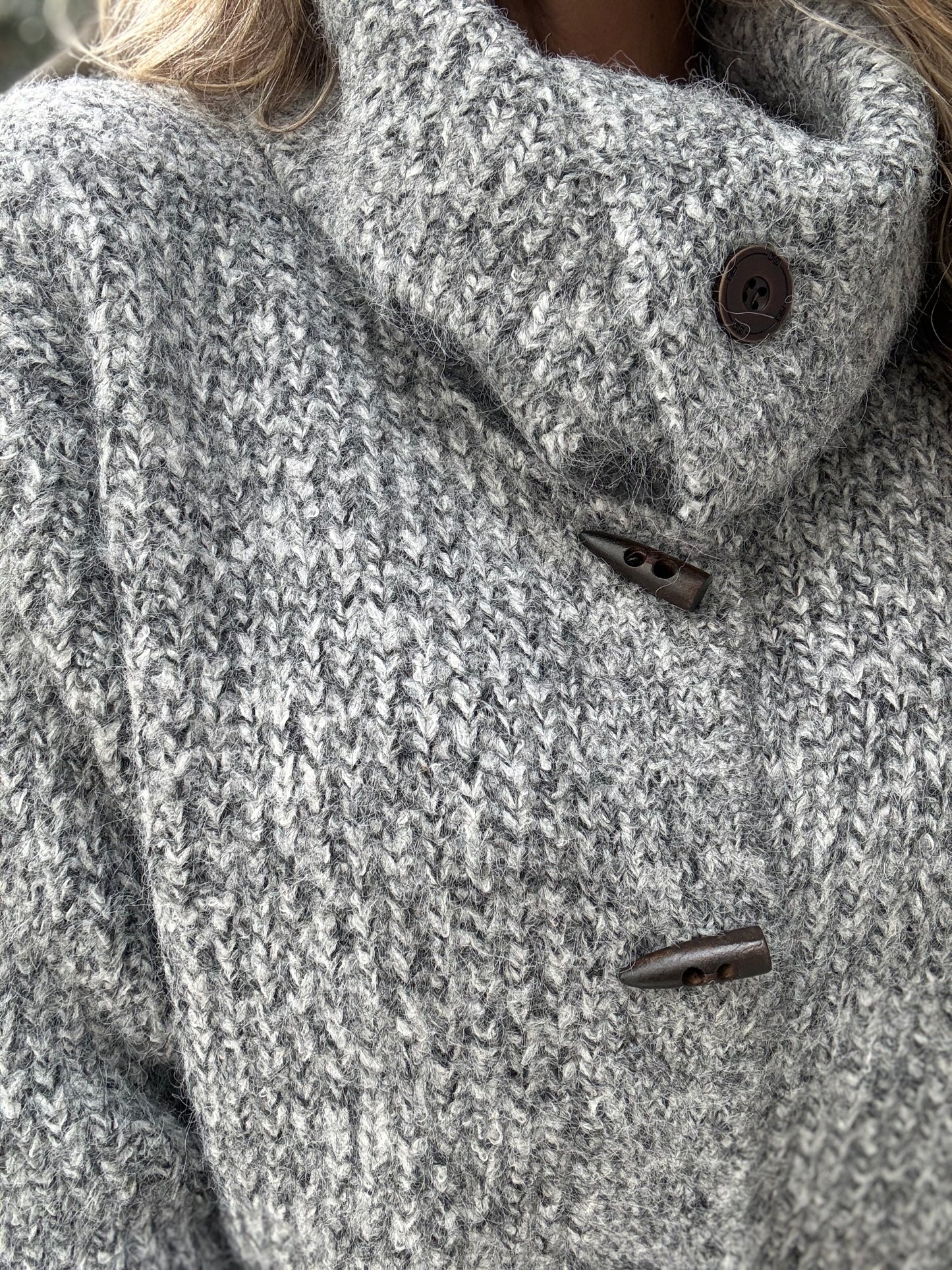 Sweater galica gris