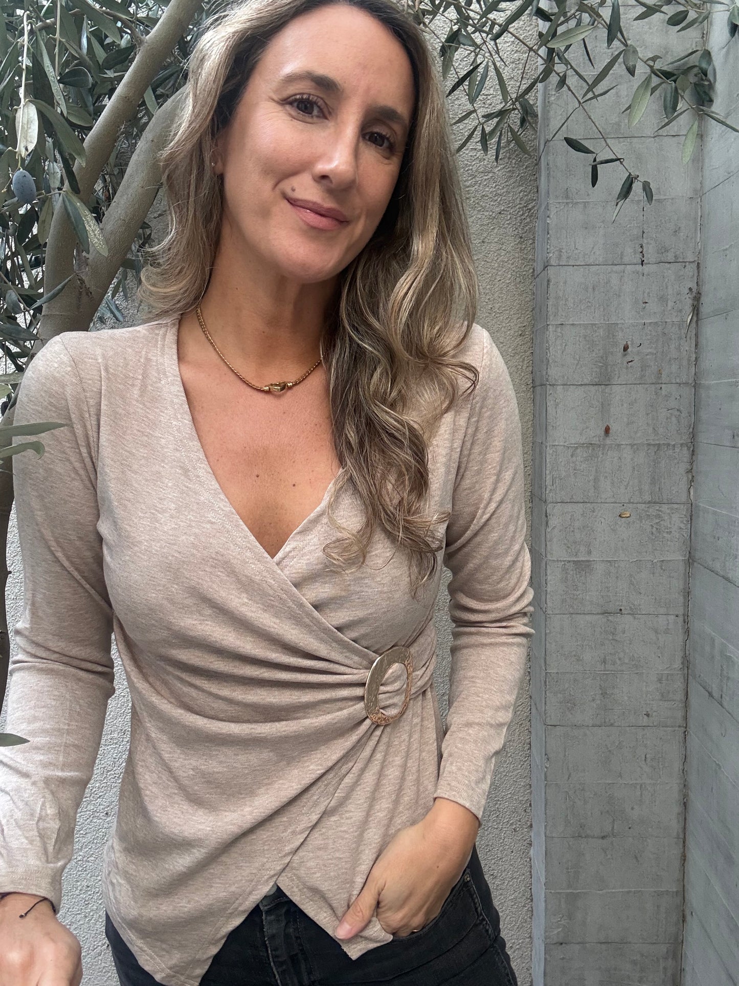 Polera argolla beige