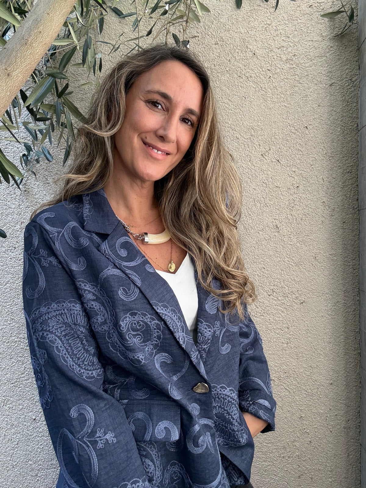 Blazer bordado azul