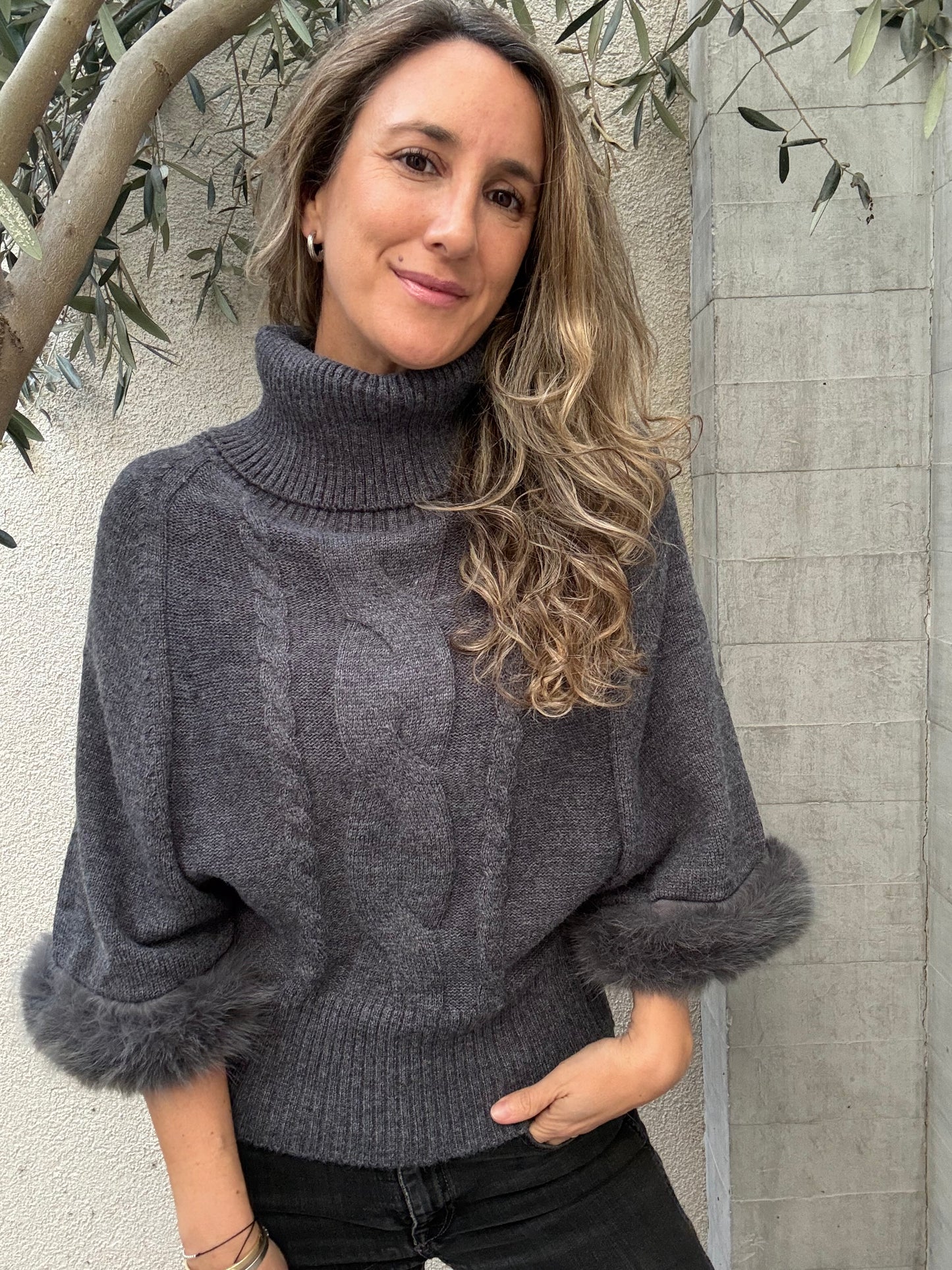 Chaleco/poncho piel