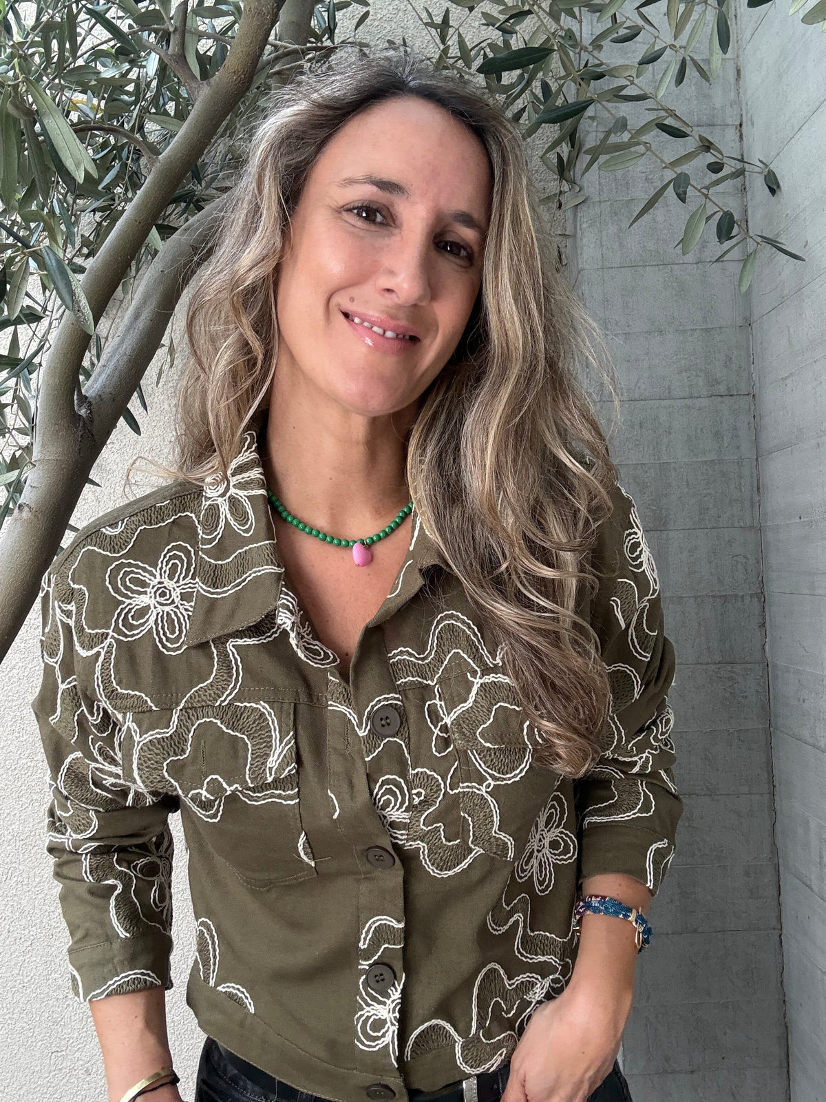 Camisa/chaquetita mallorca bordada verde