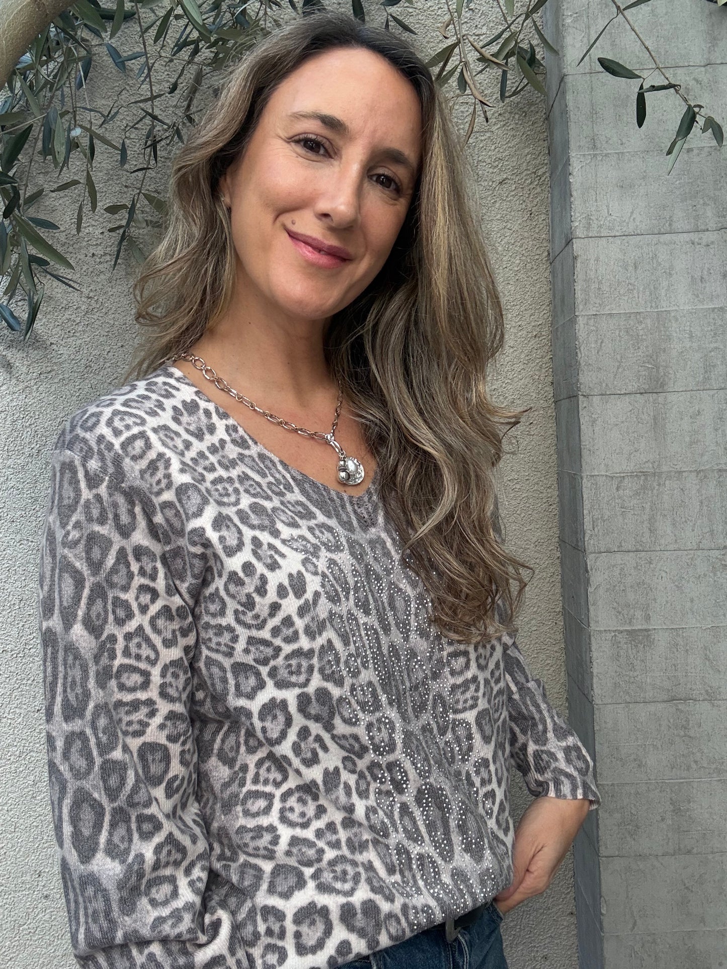 Polera print tachas