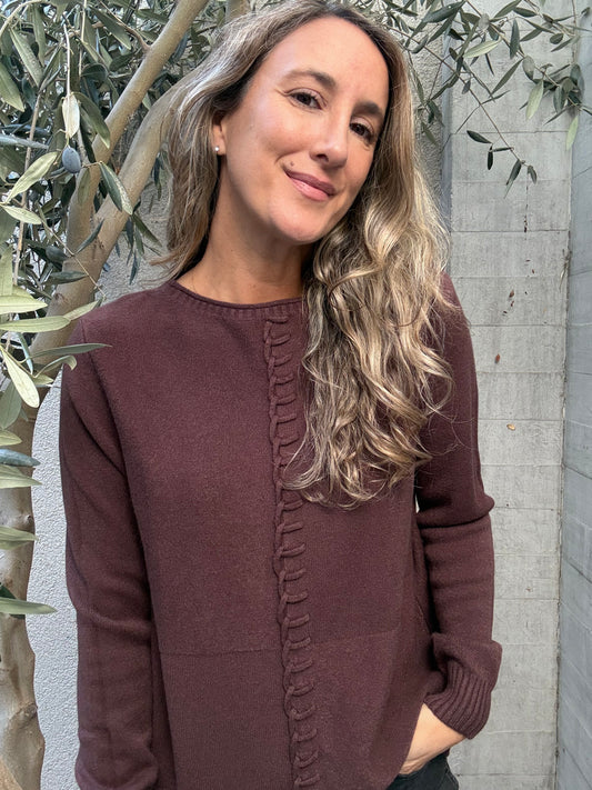 Sweater básico ribete café