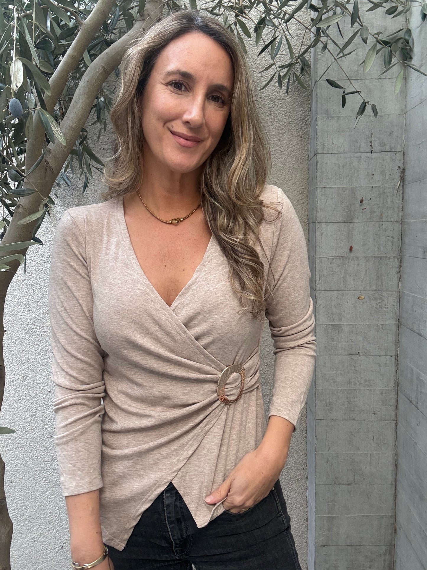 Polera argolla beige