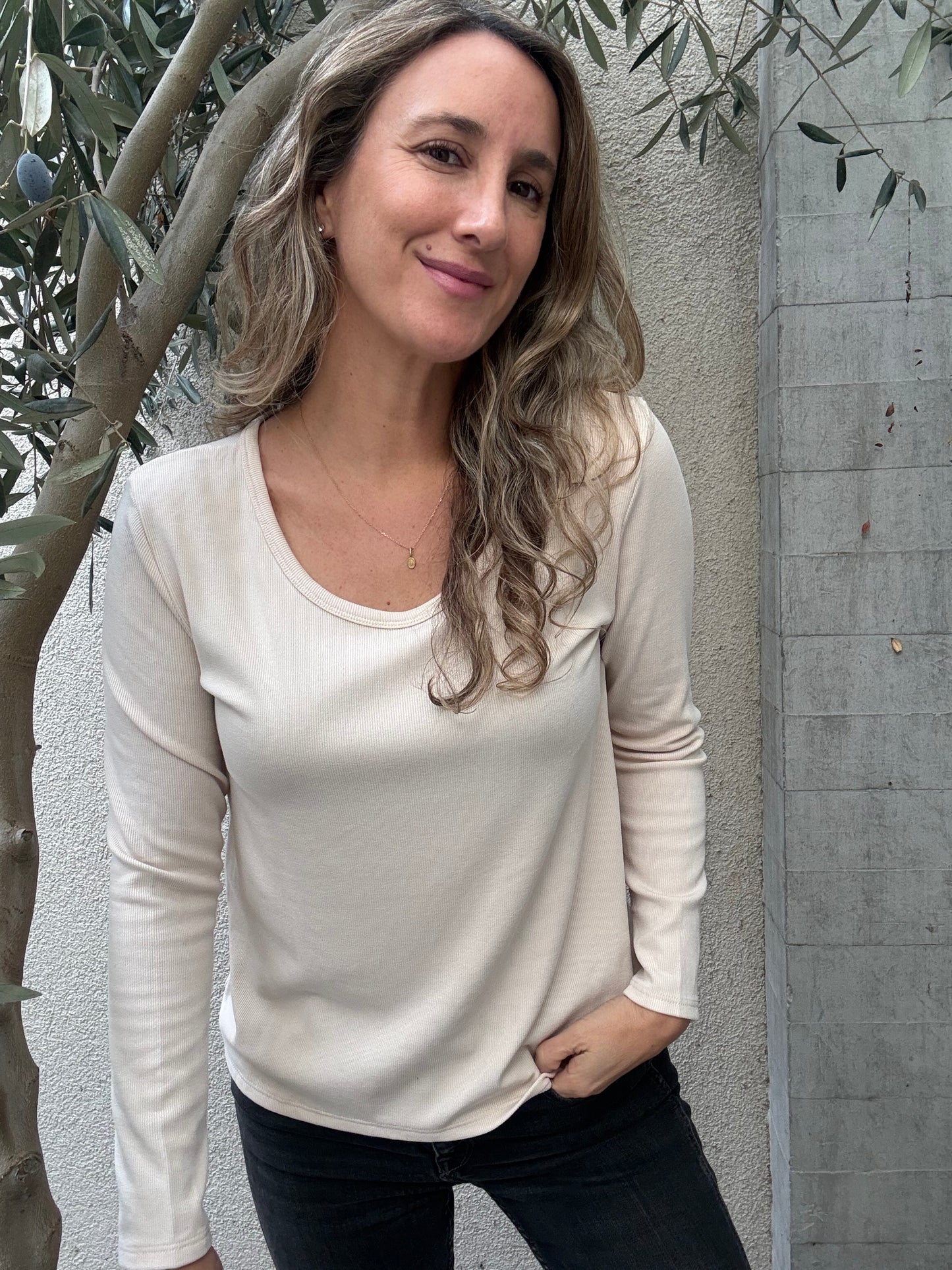 Polera simple microfibra crudo