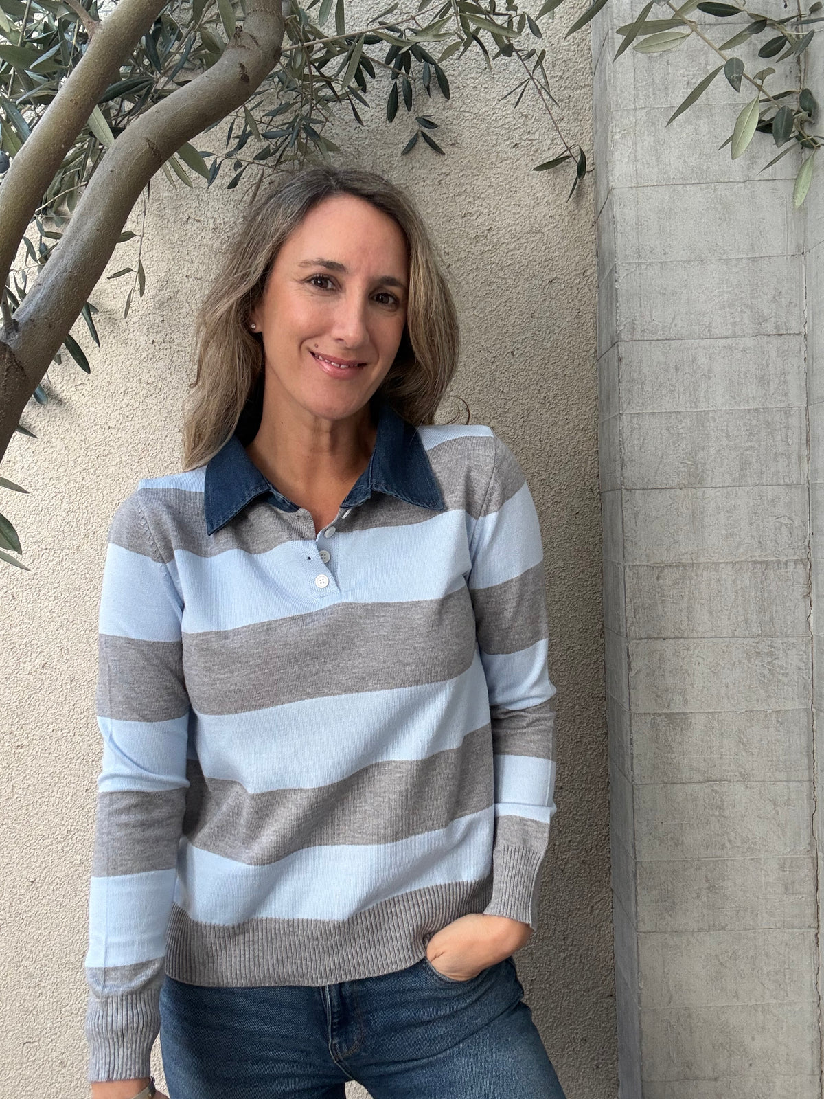 Chaleco jeans y rayas celeste