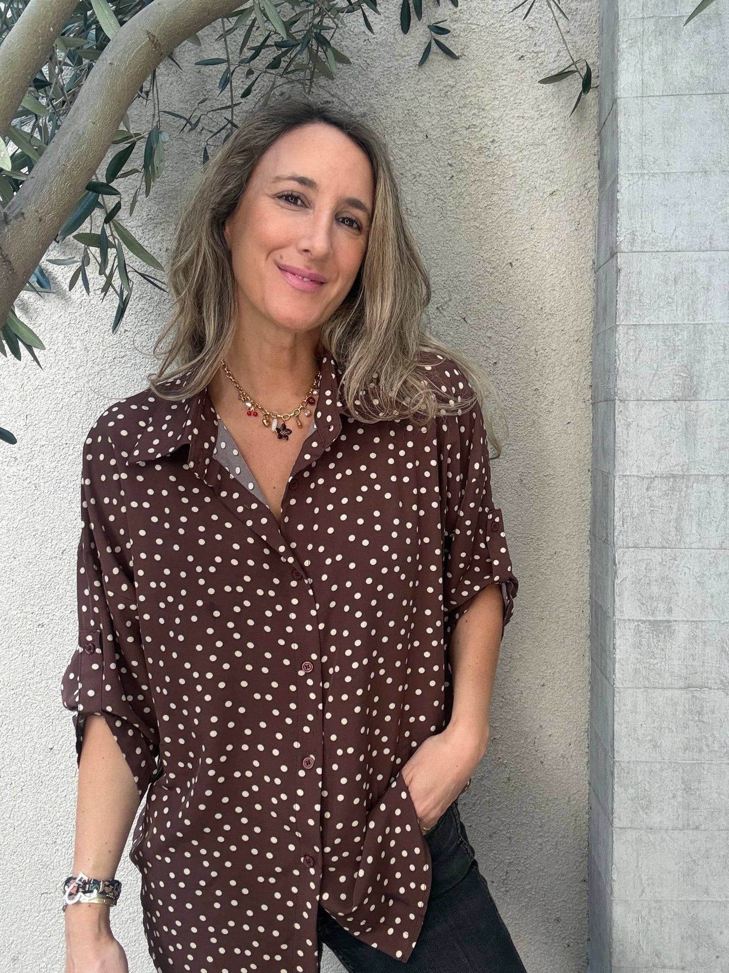 Blusa new lunares café