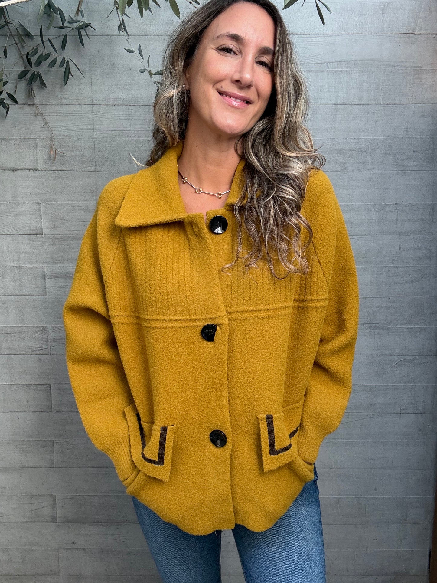 Chaqueta granada mostaza