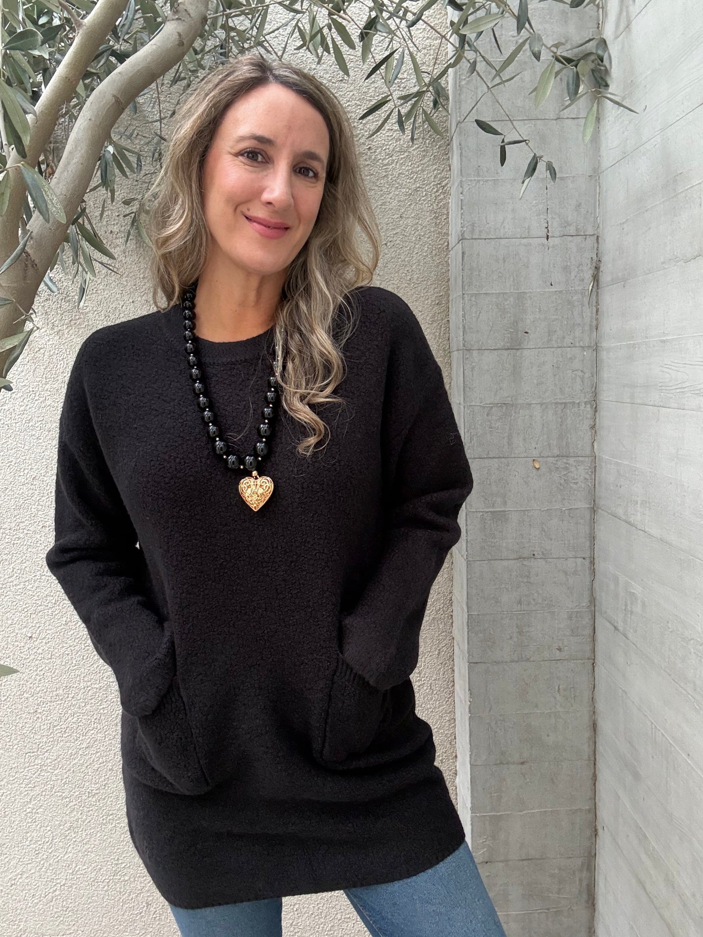 Sweater Santillana Negro