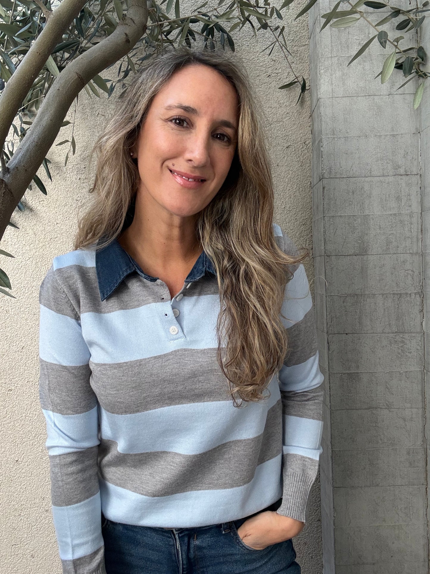 Chaleco jeans y rayas celeste