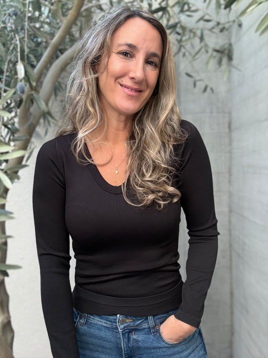 Polera tipo faja negra