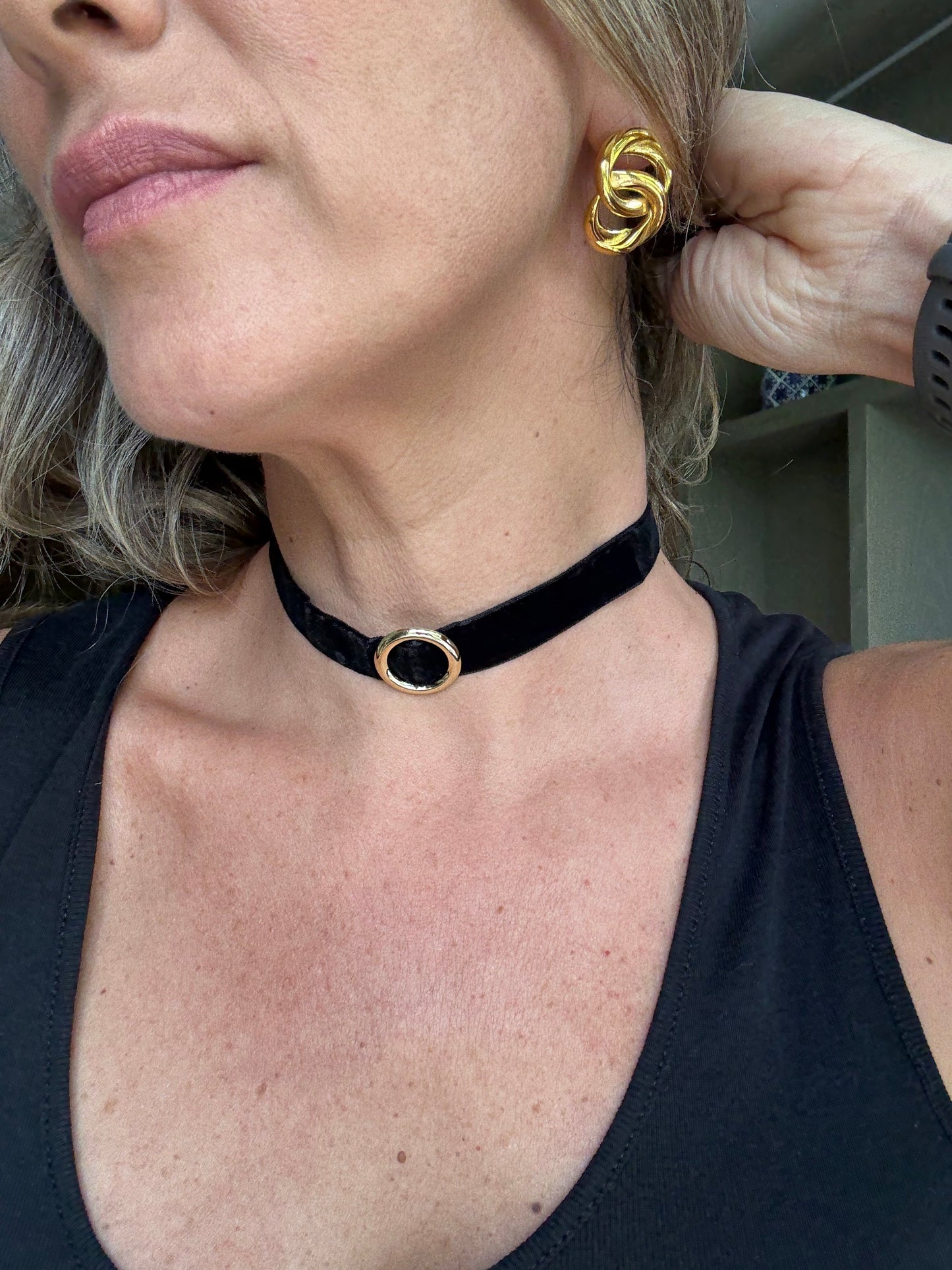 Collar gamuza argolla