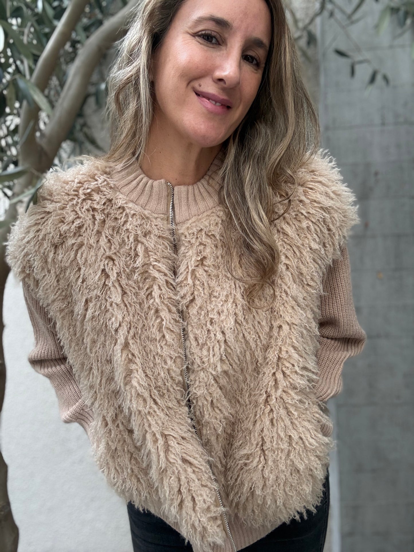 Chaleco Peludo Camel