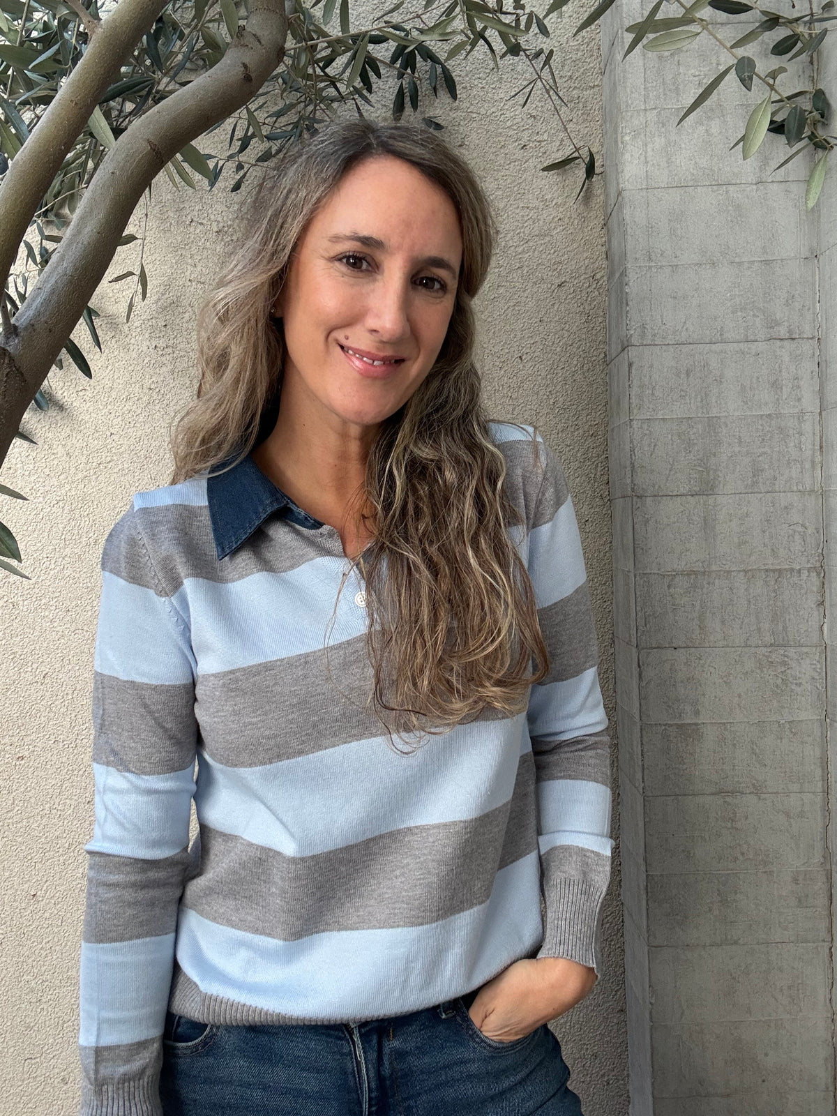 Chaleco jeans y rayas celeste