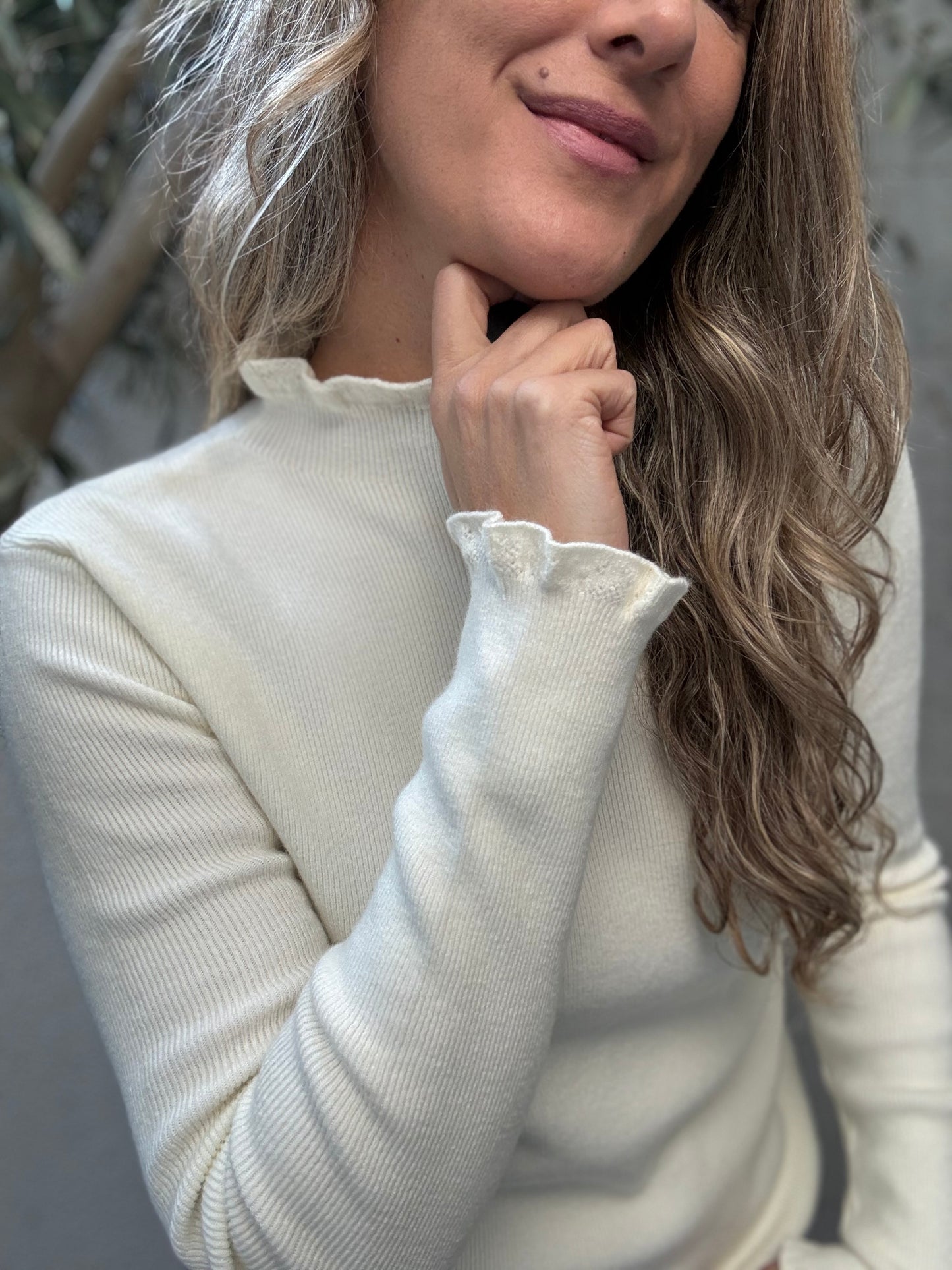 Sweater vuelitos crudo