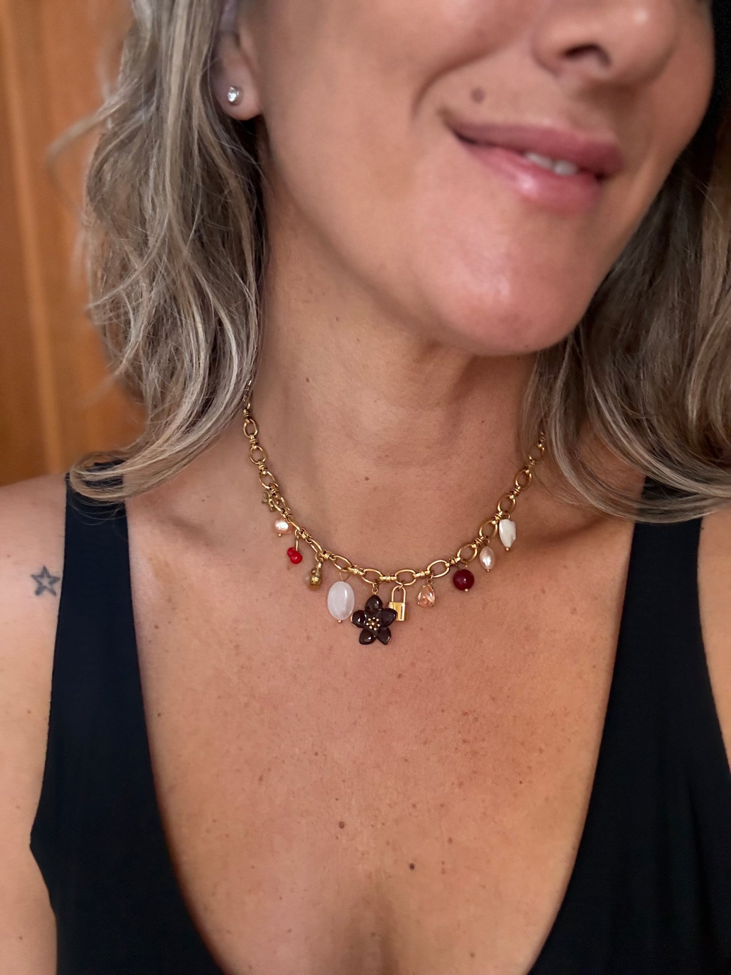 Collar chiches