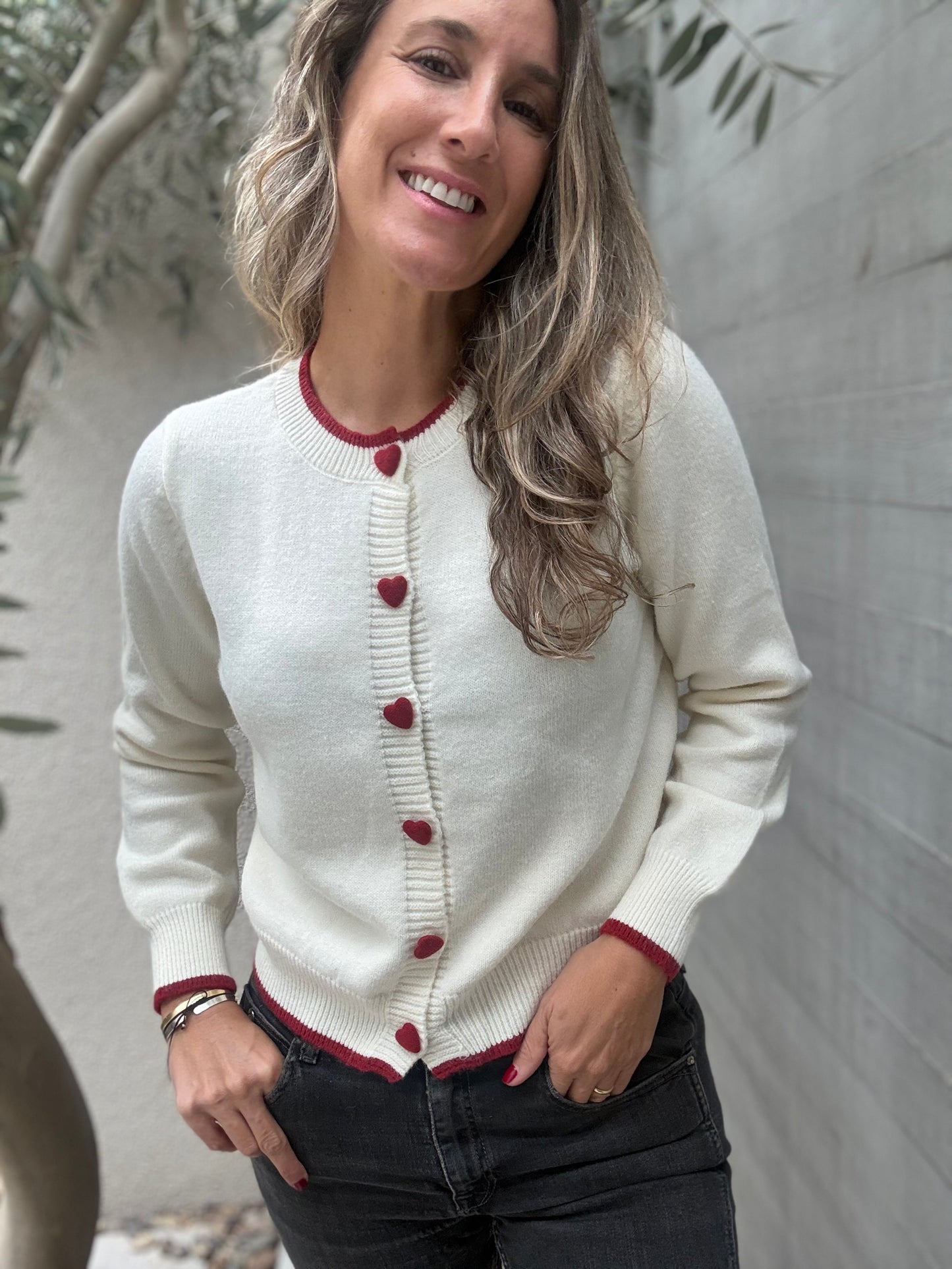 Sweater corazón blanco