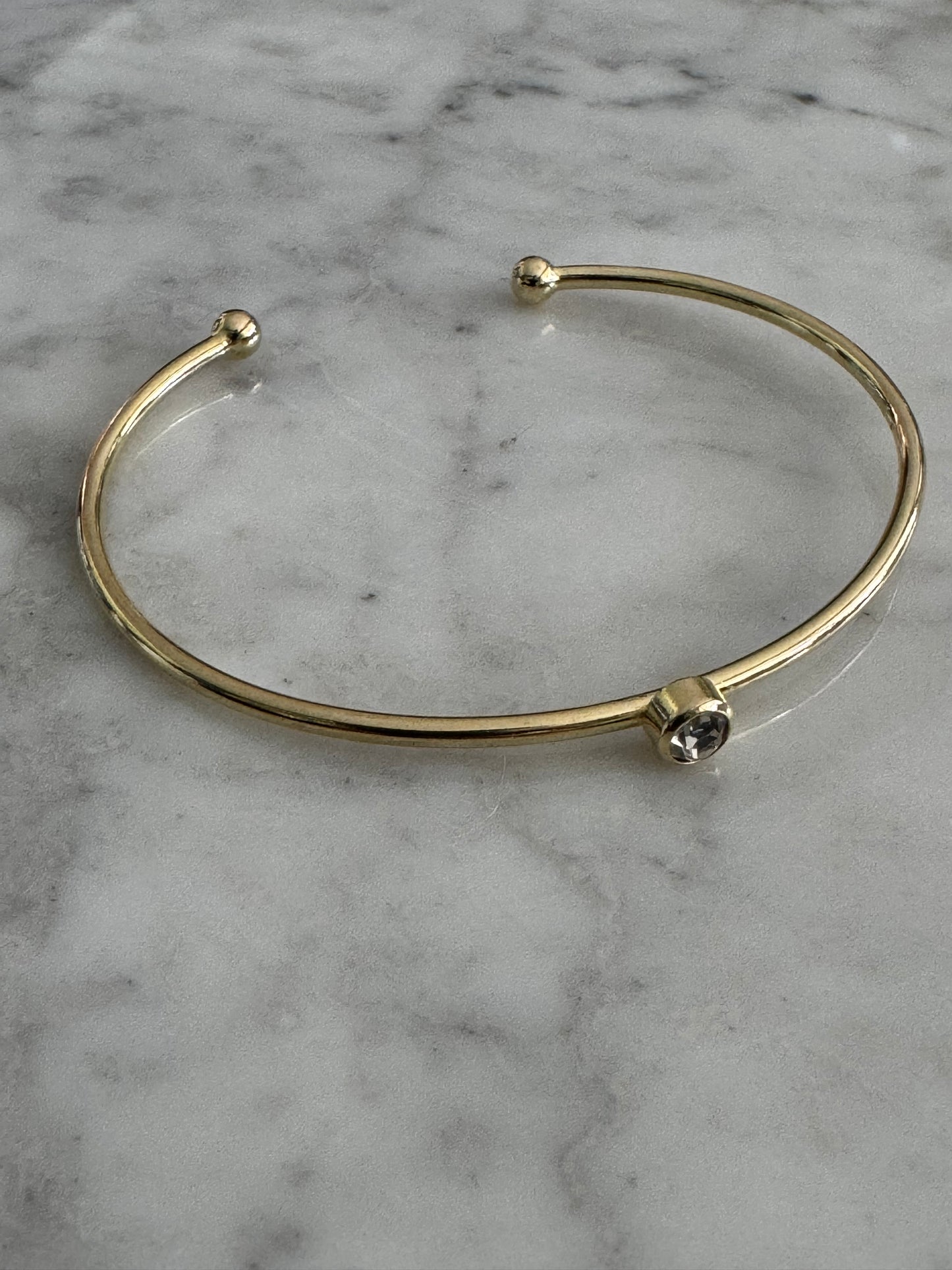 Pulsera circon dorada