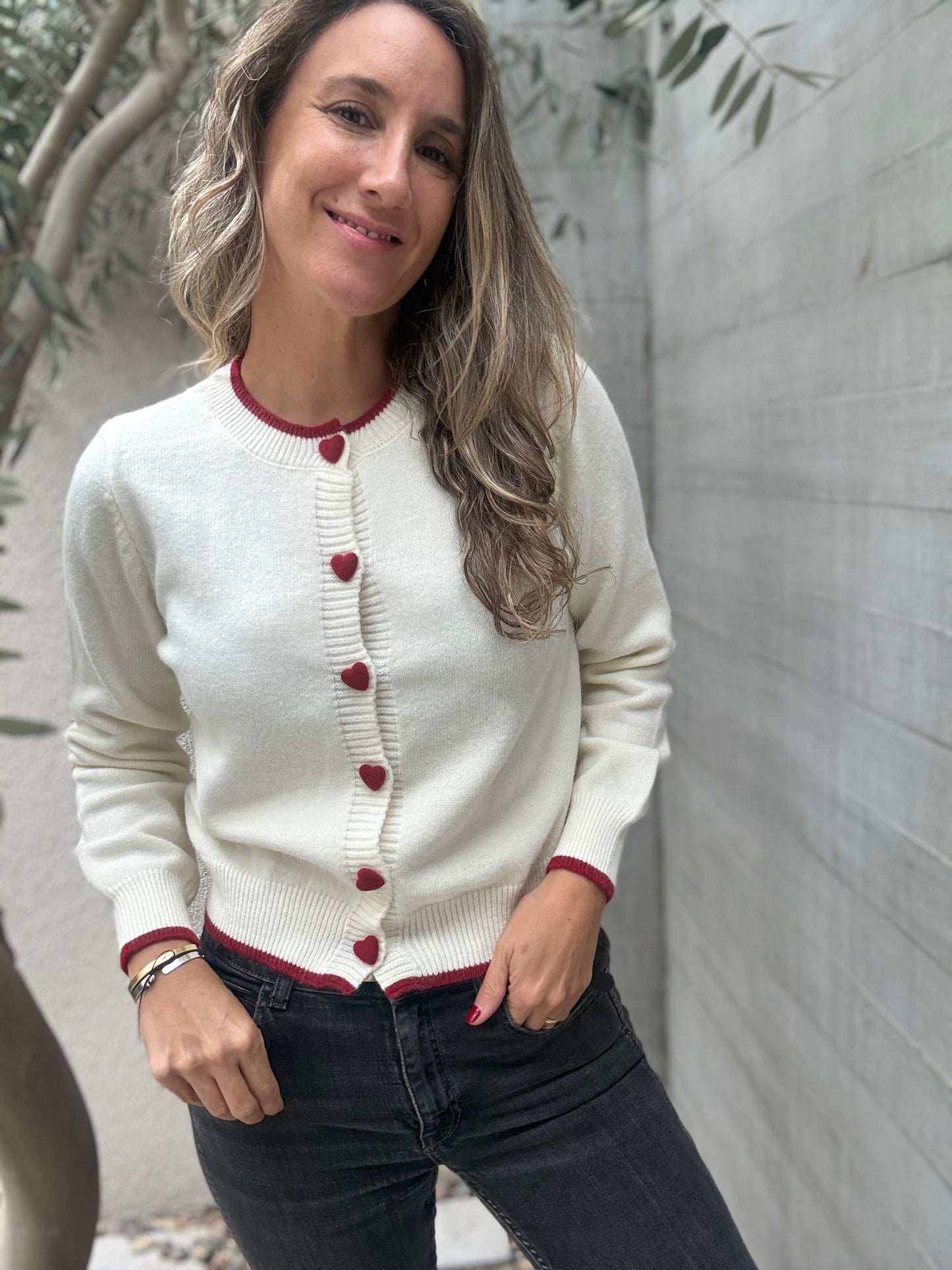 Sweater corazón blanco