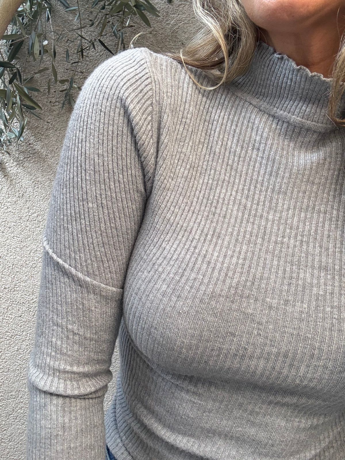 Polera básica gris