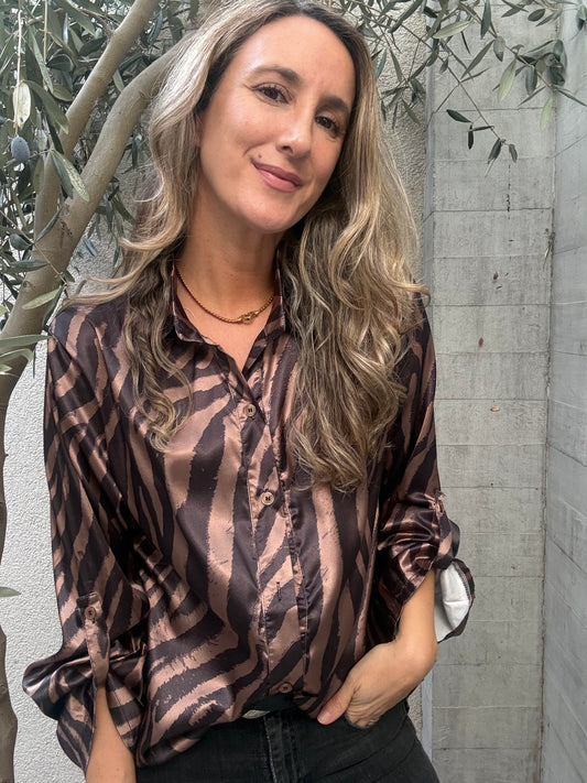 Blusa cebra camel