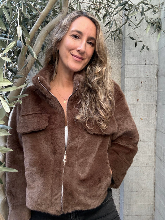 Chaqueta  Piel corta café