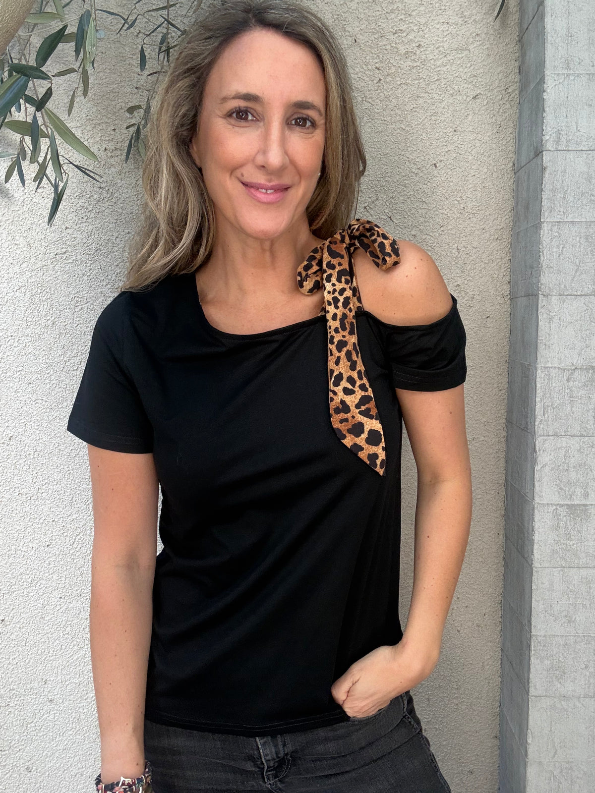 Polera lazo print negro
