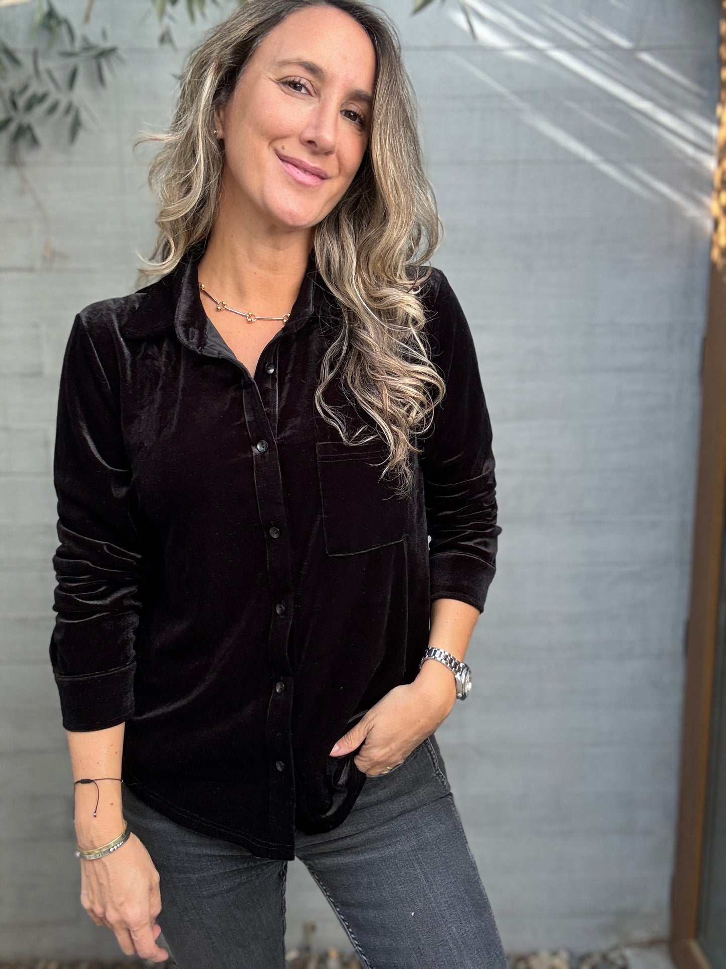 Blusa Terciopelo Negra