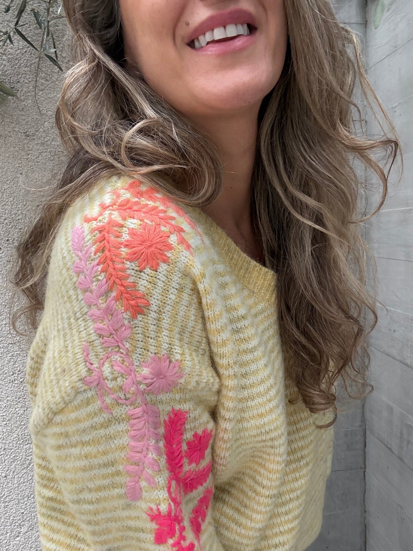 Chaleco floral amarillo