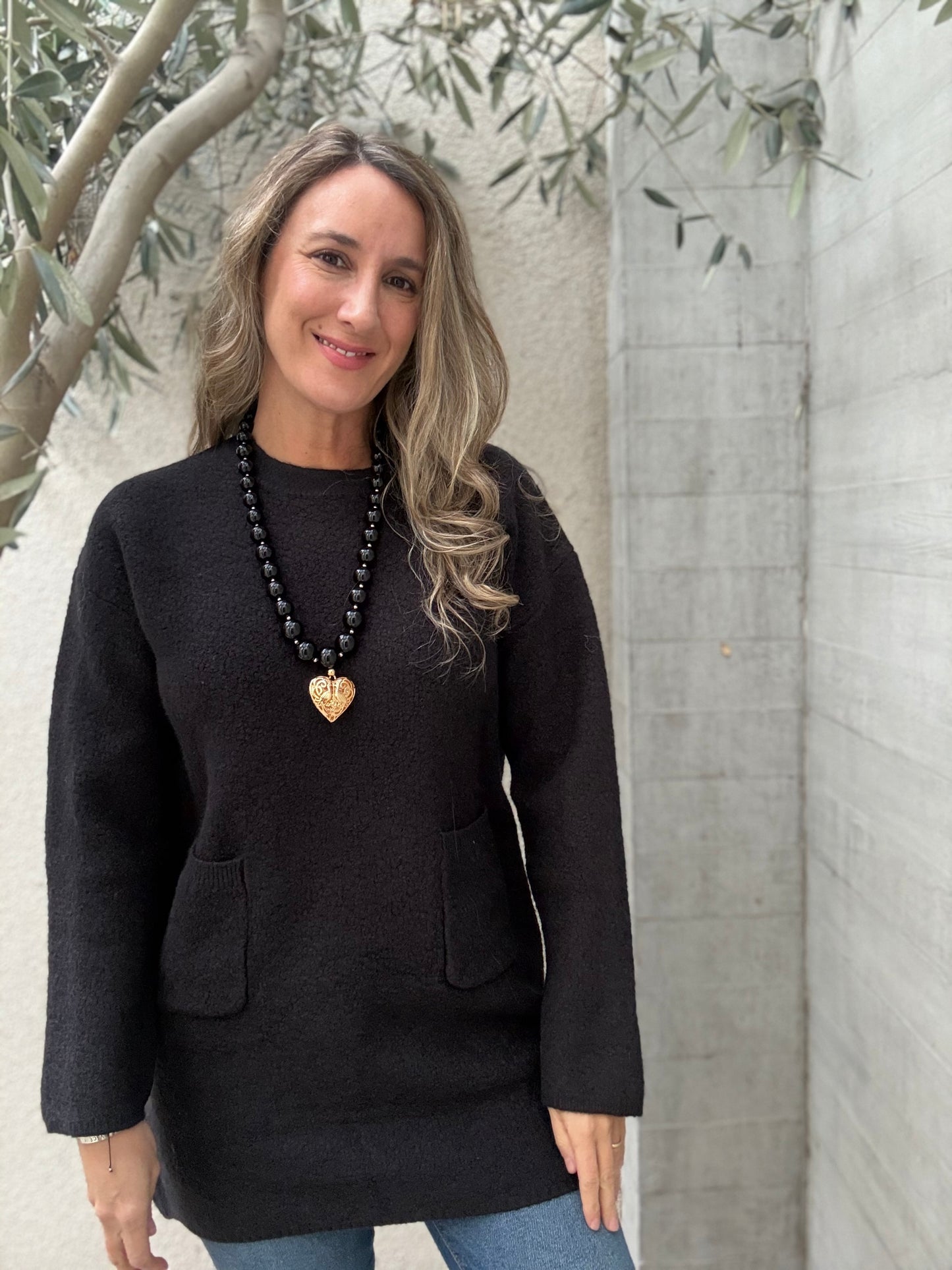 Sweater Santillana Negro
