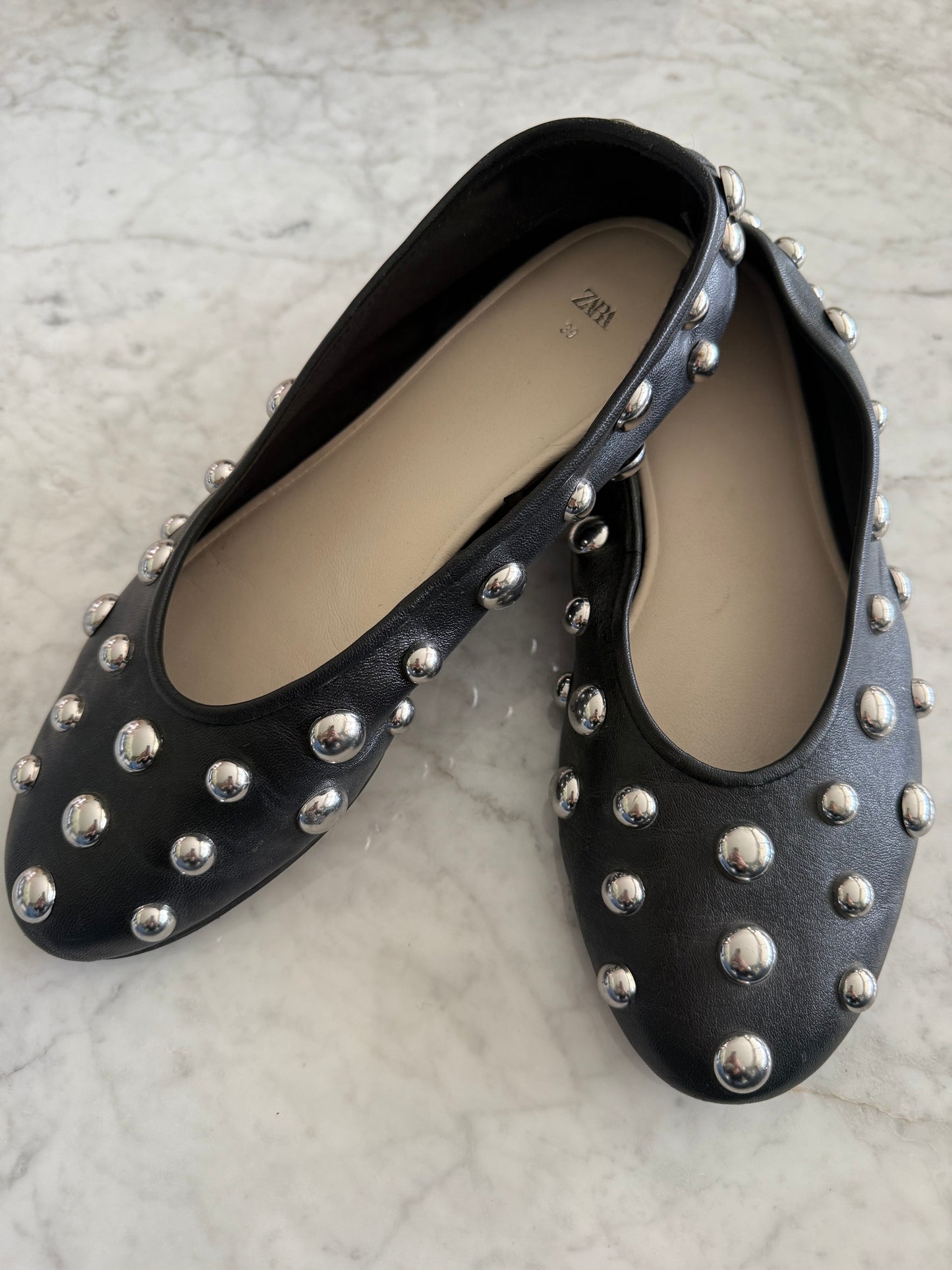 Balerina Zara piel tachas