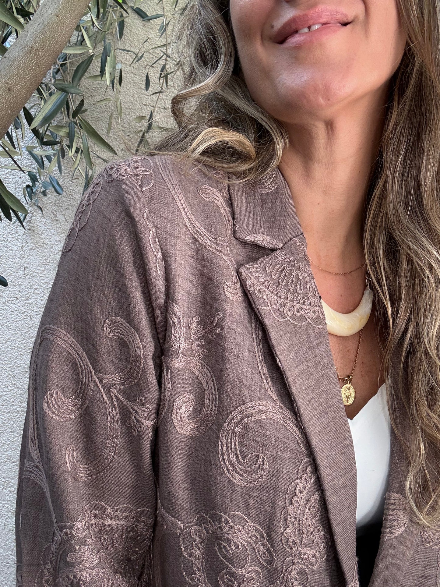 Blazer bordado moro/malva