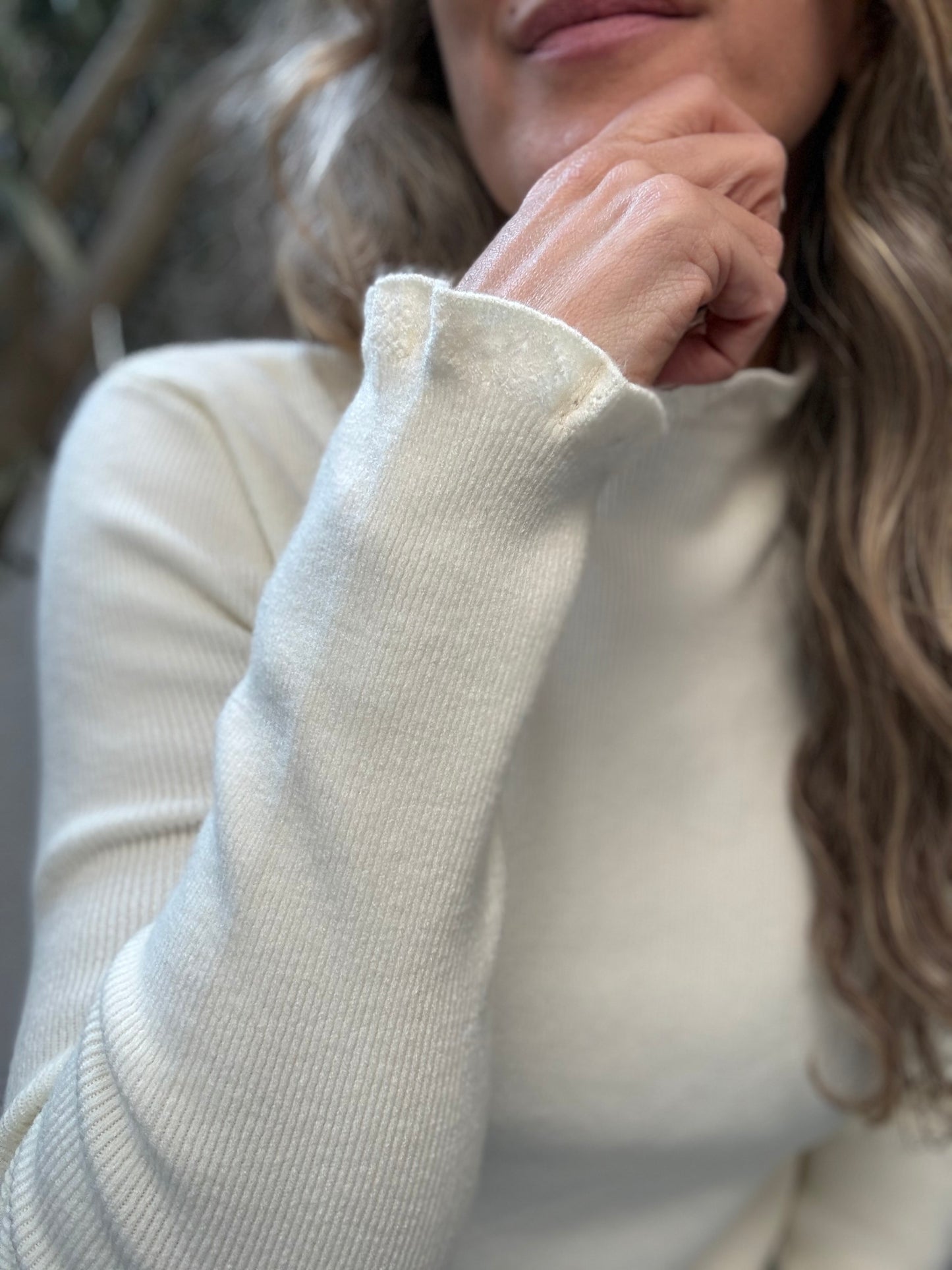 Sweater vuelitos crudo