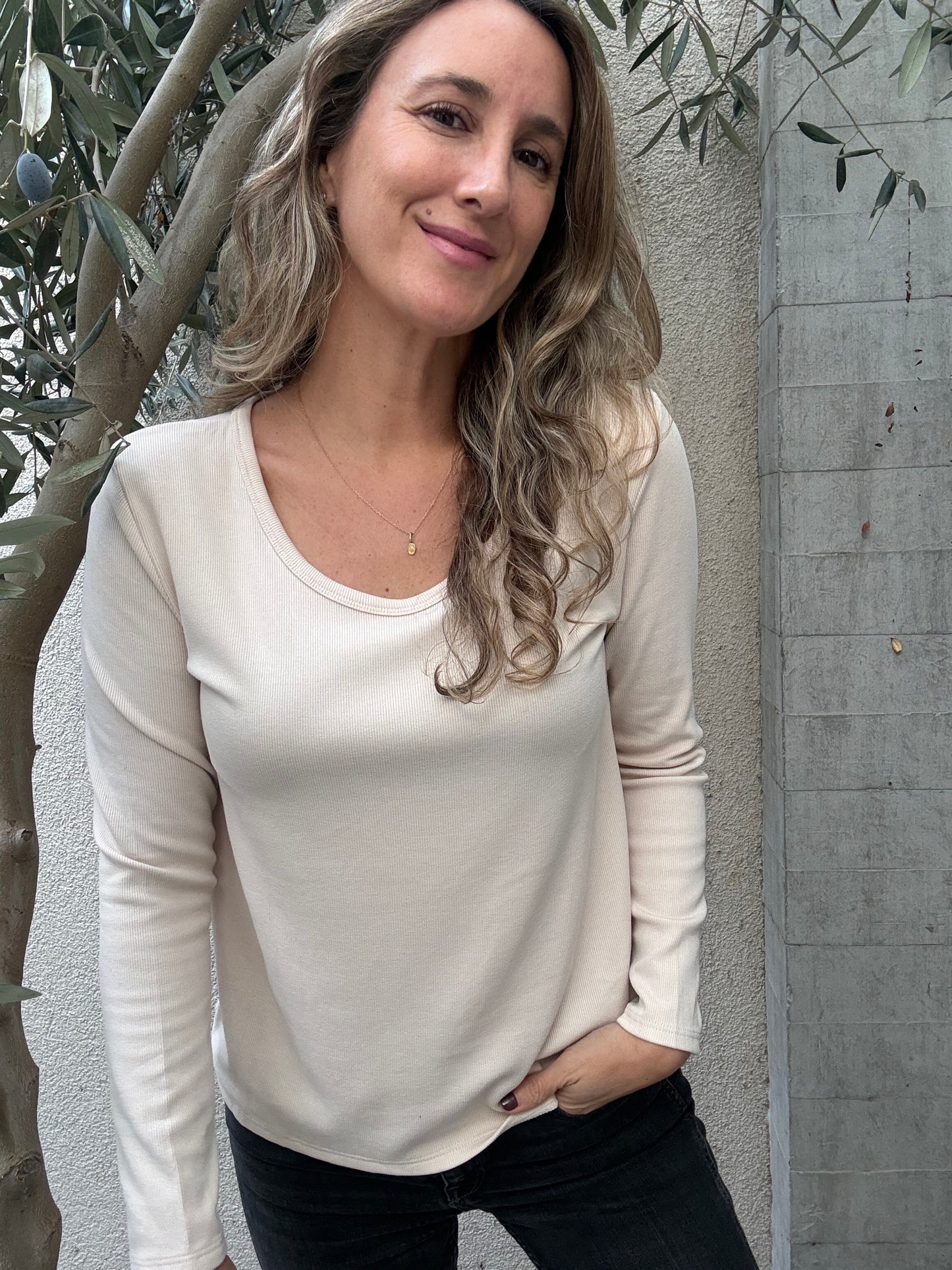 Polera simple microfibra crudo