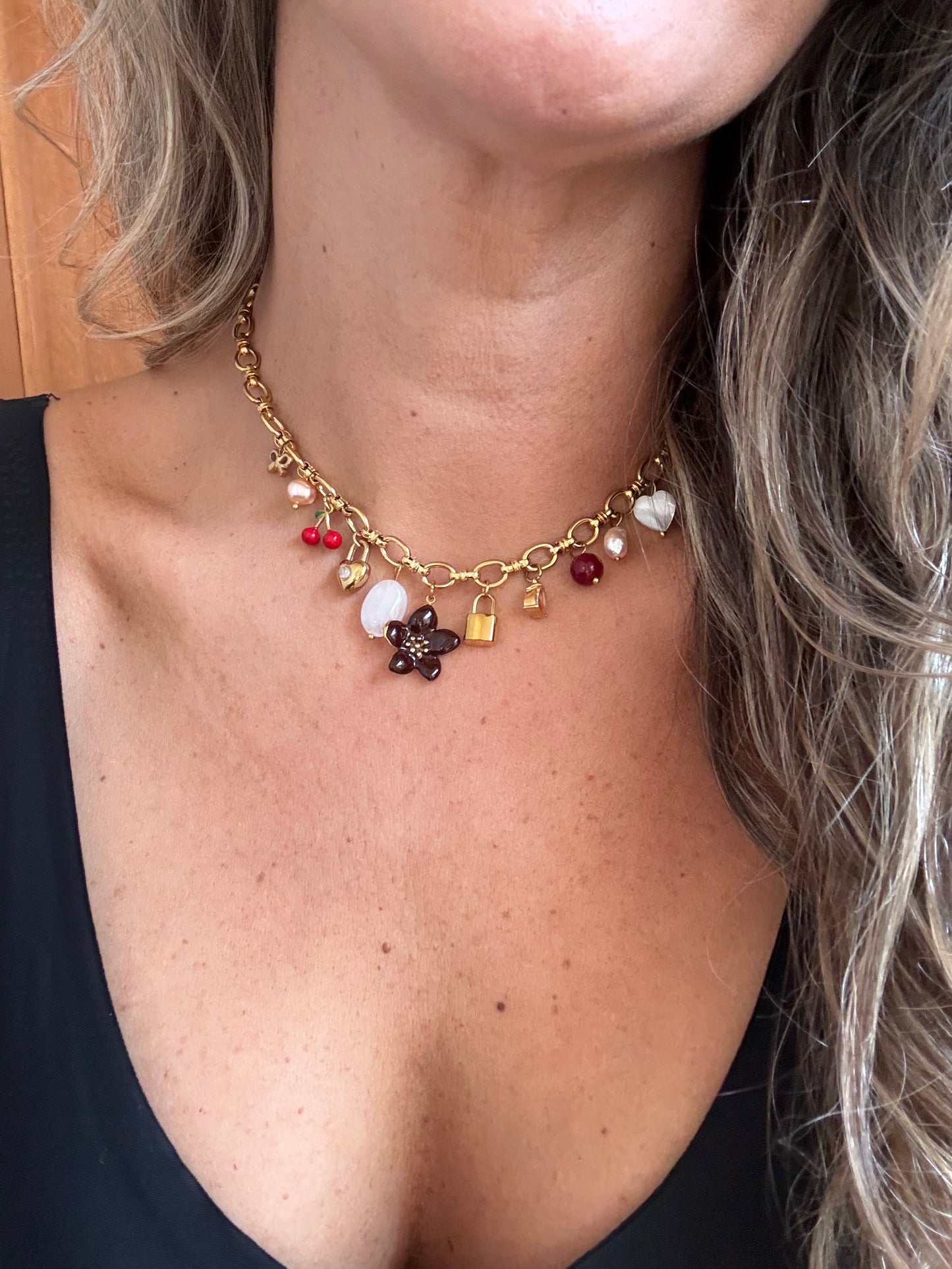 Collar chiches