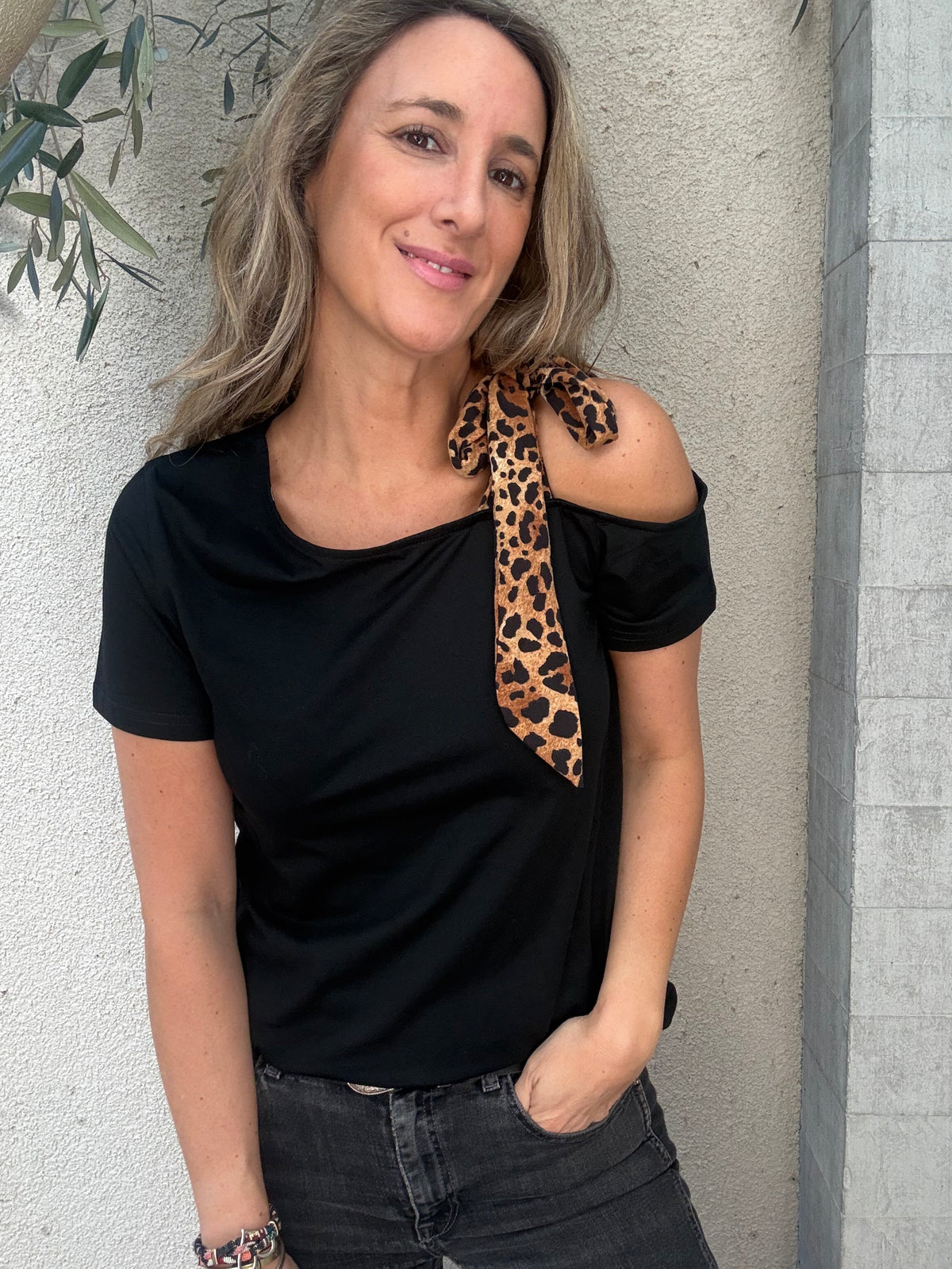 Polera lazo print negro