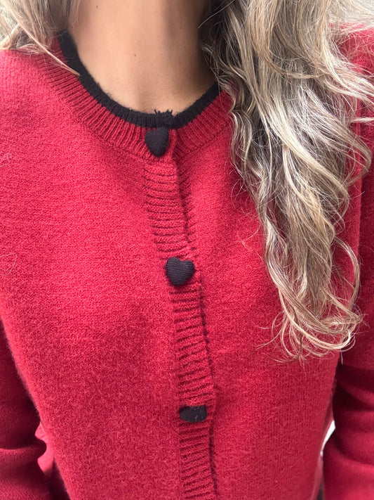 Sweater corazón rojo