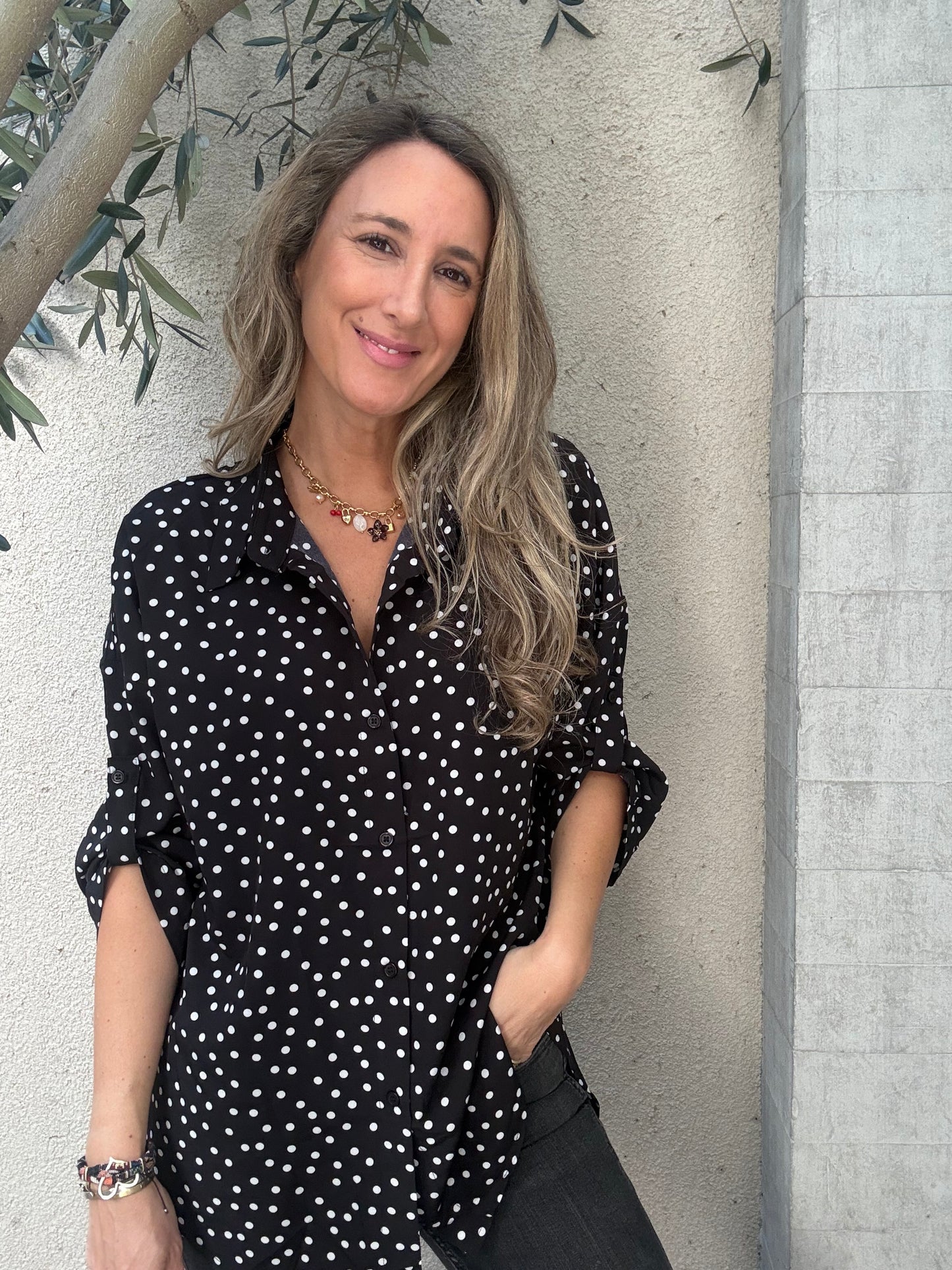 Blusa new lunares negra